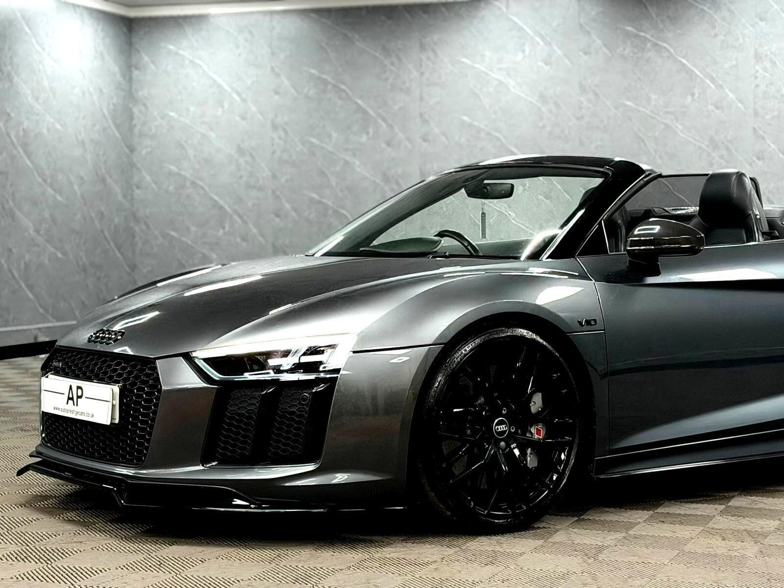 2018 Audi R8 - Thumbnail 21