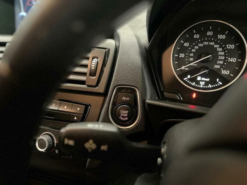 2014 BMW 1 Series - Thumbnail 31