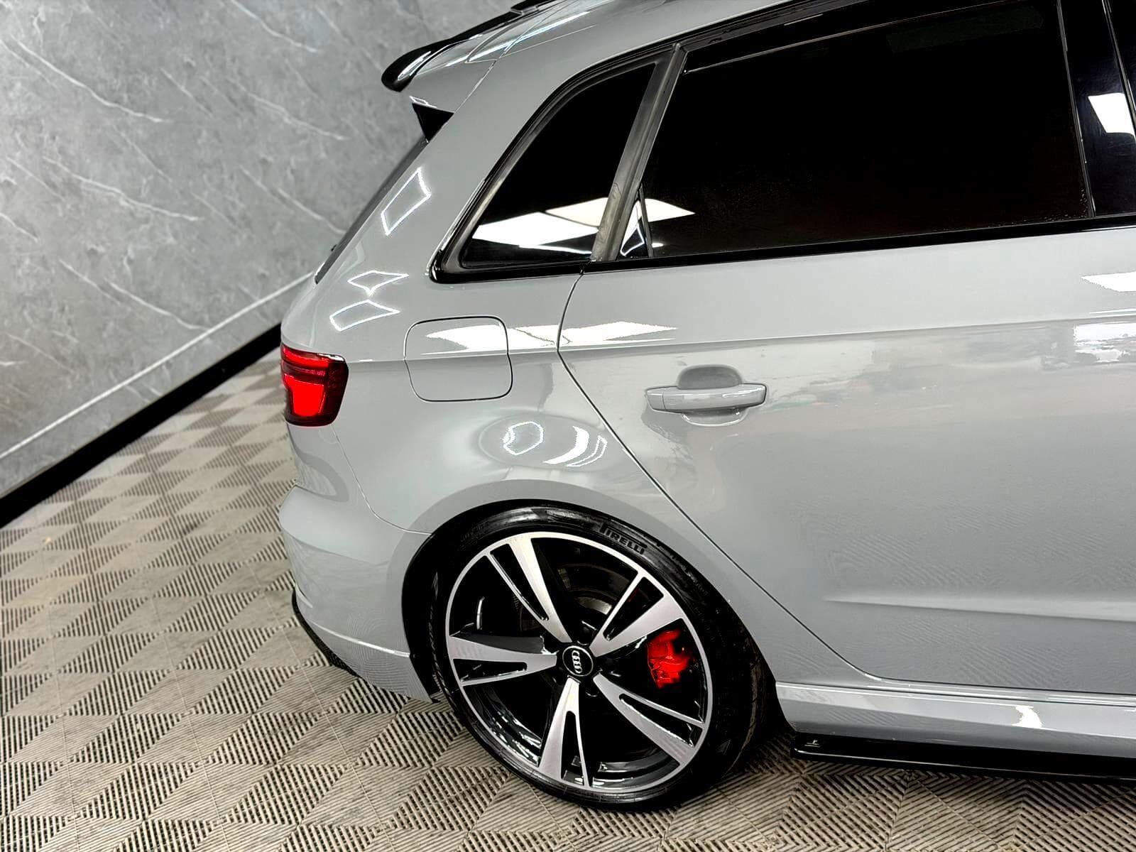 2020 Audi RS3 - Thumbnail 42
