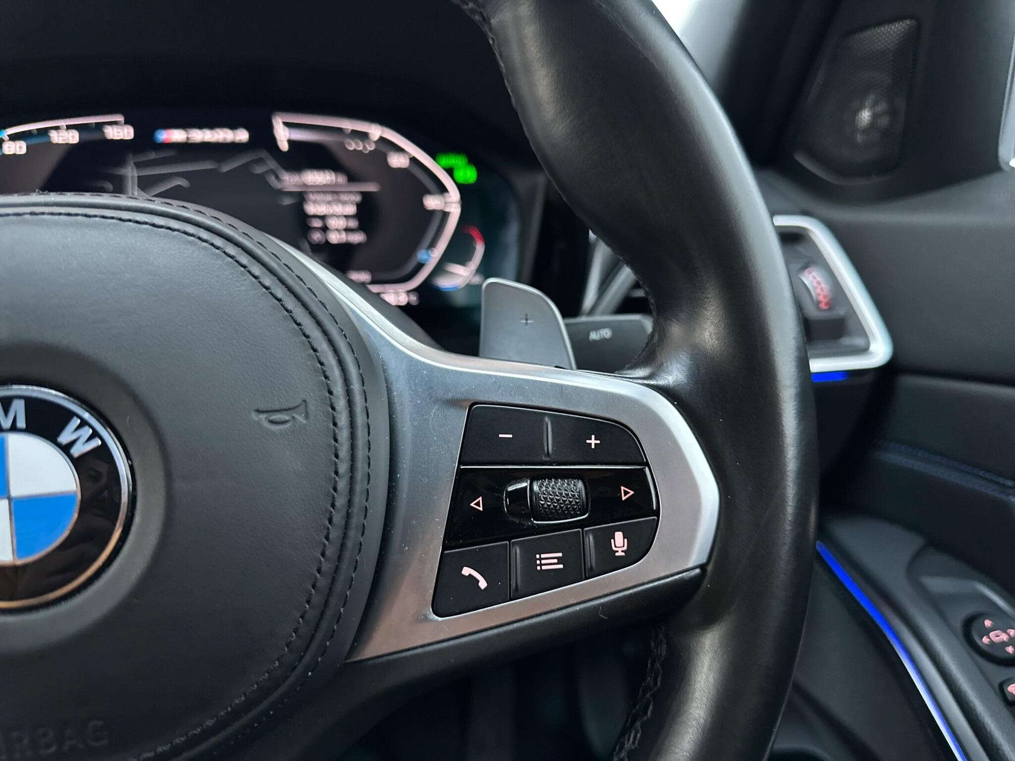 2021 BMW 3 Series - Thumbnail 39