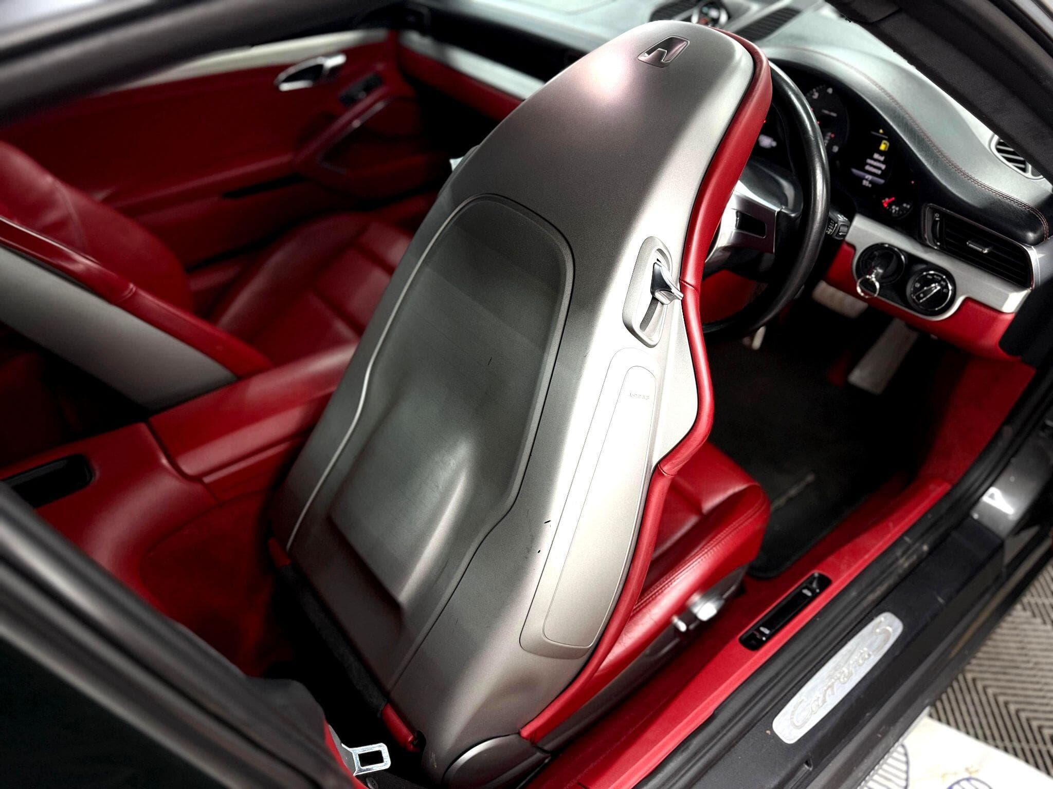 2015 Porsche 911 - Thumbnail 62