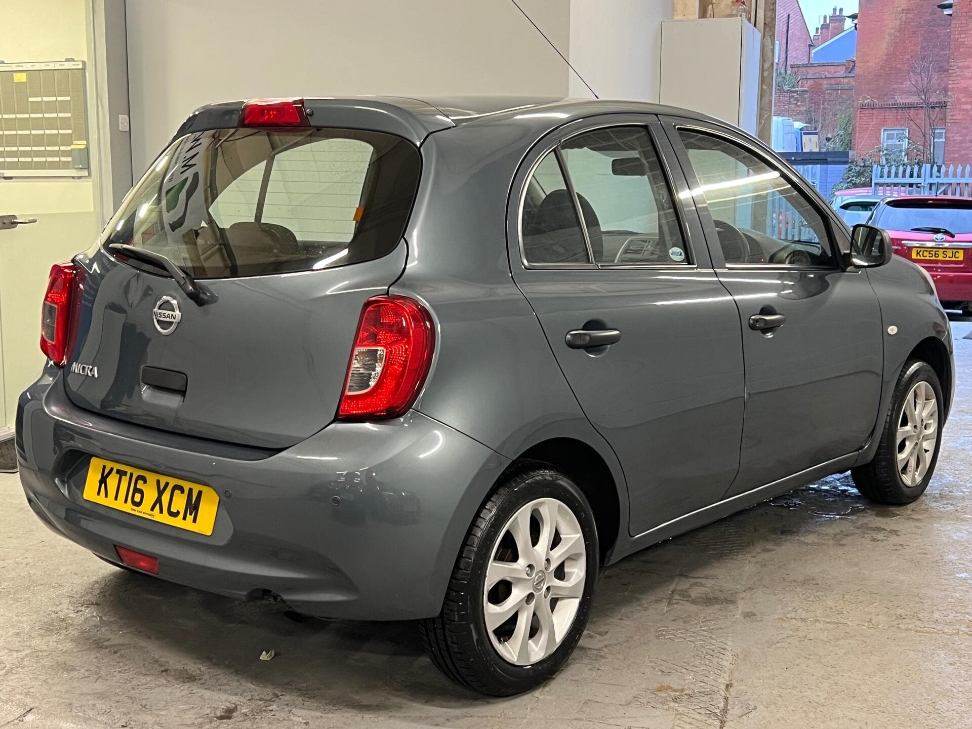 2016 Nissan Micra - Thumbnail 9