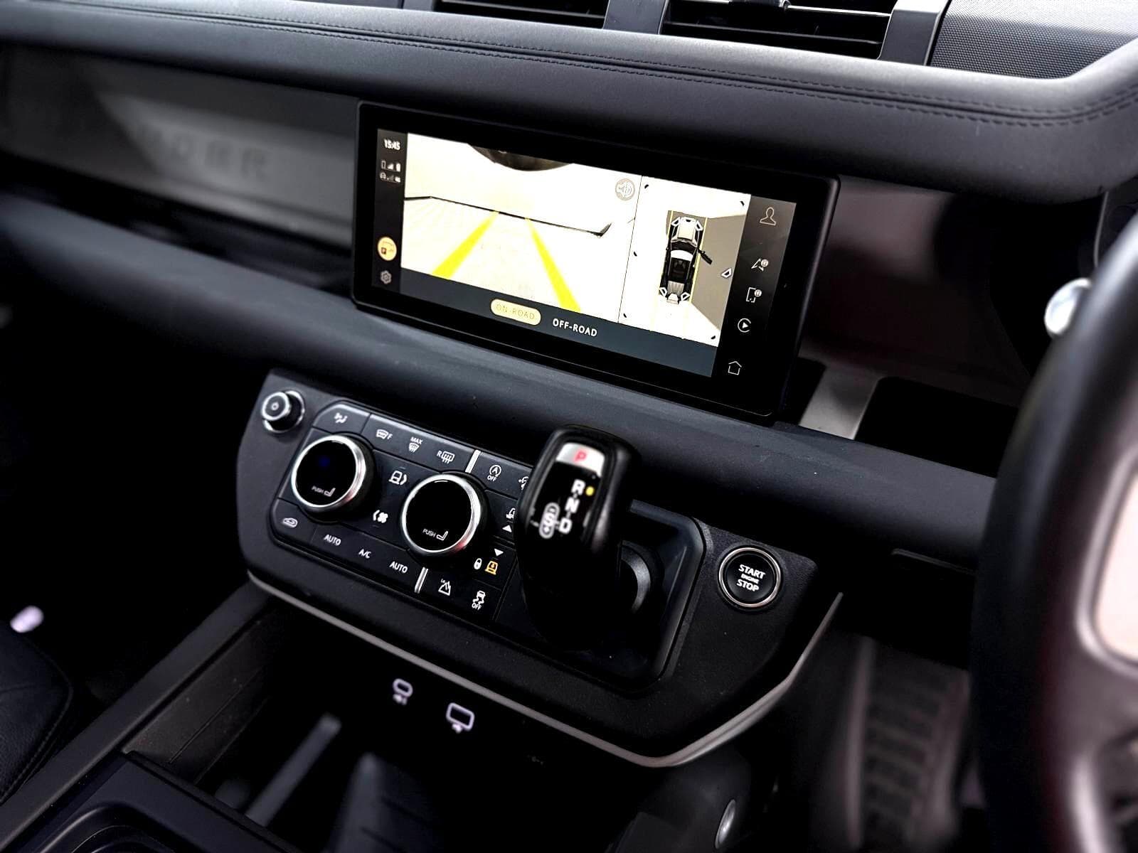 2024 Land Rover Defender 110 - Thumbnail 37