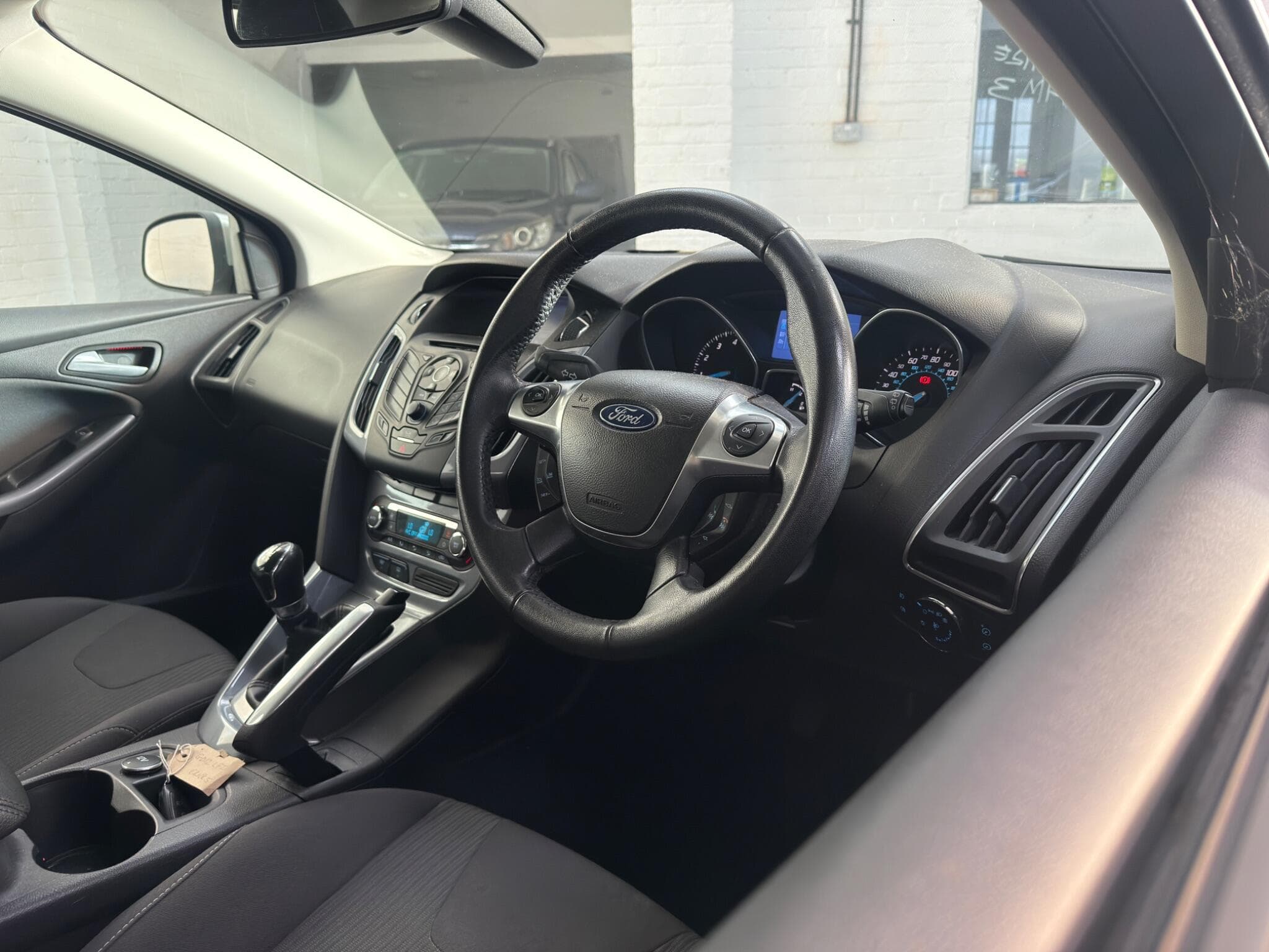 2012 Ford Focus - Thumbnail 16