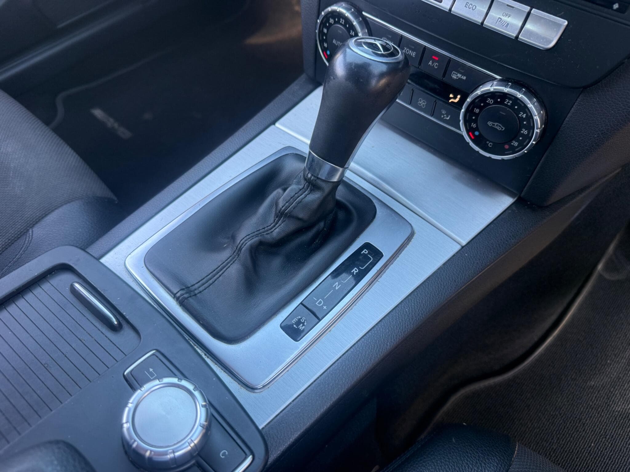 2011 Mercedes-Benz C Class - Thumbnail 18