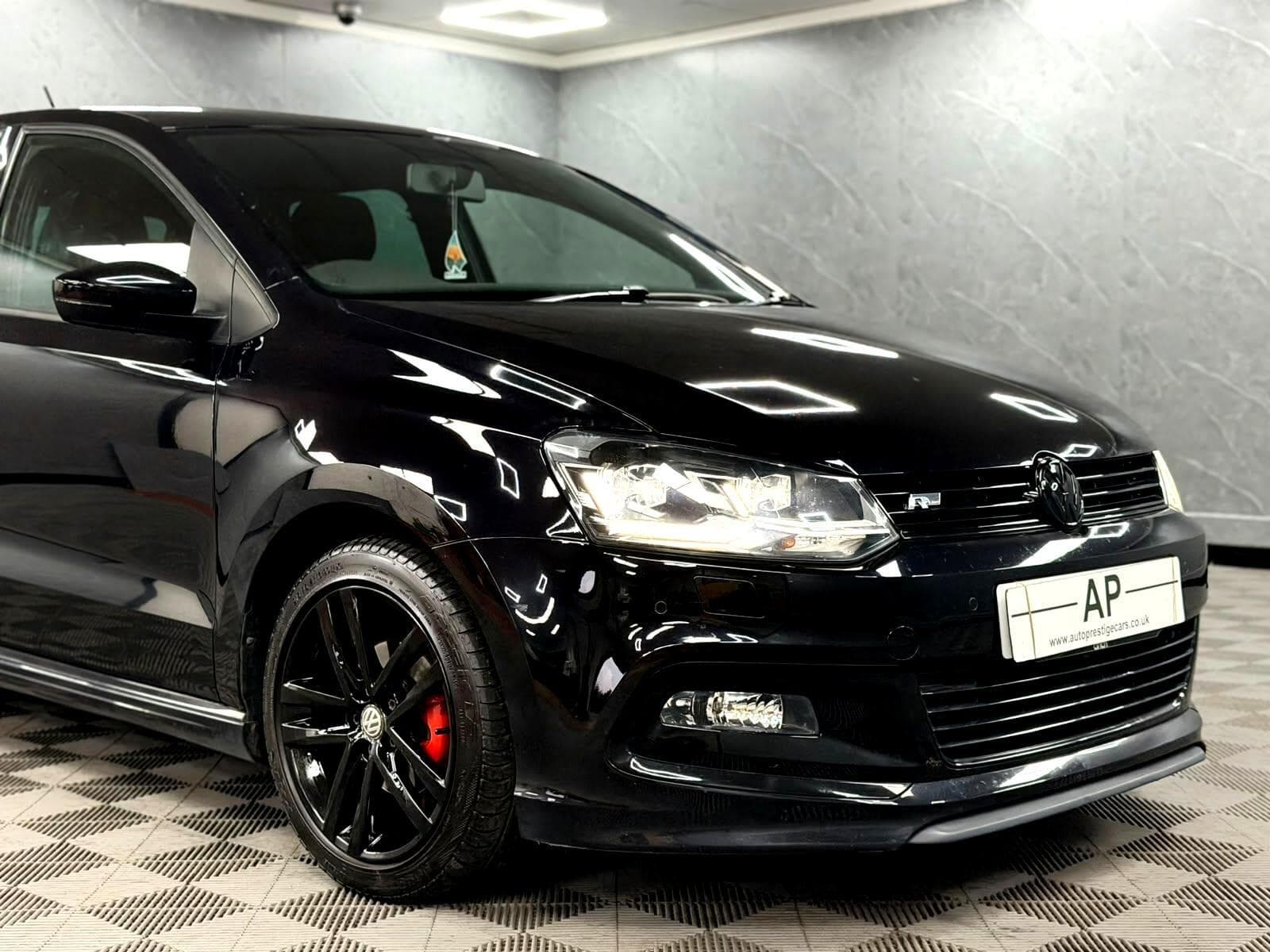2016 Volkswagen Polo - Thumbnail 24