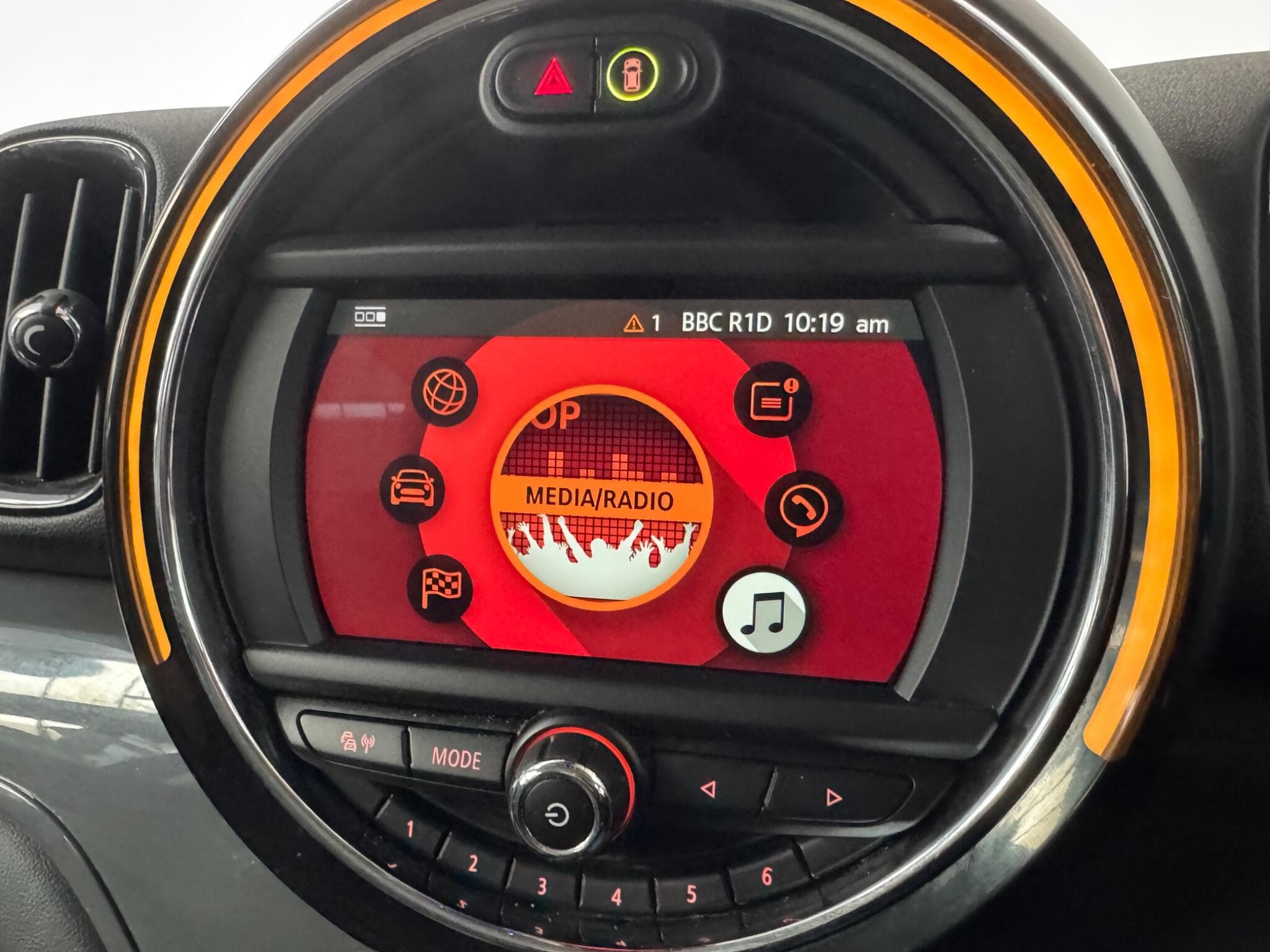 2018 MINI Countryman - Thumbnail 15