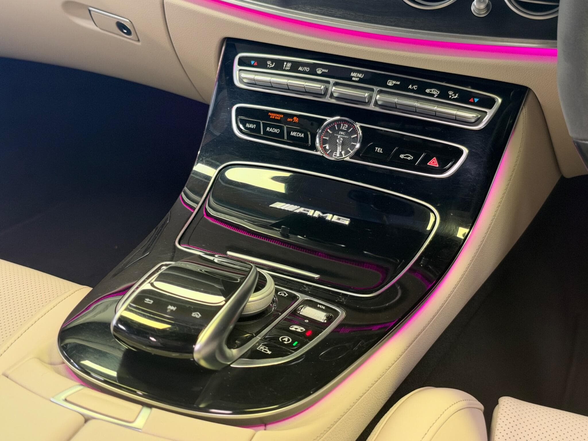 2017 Mercedes-Benz E Class - Thumbnail 24