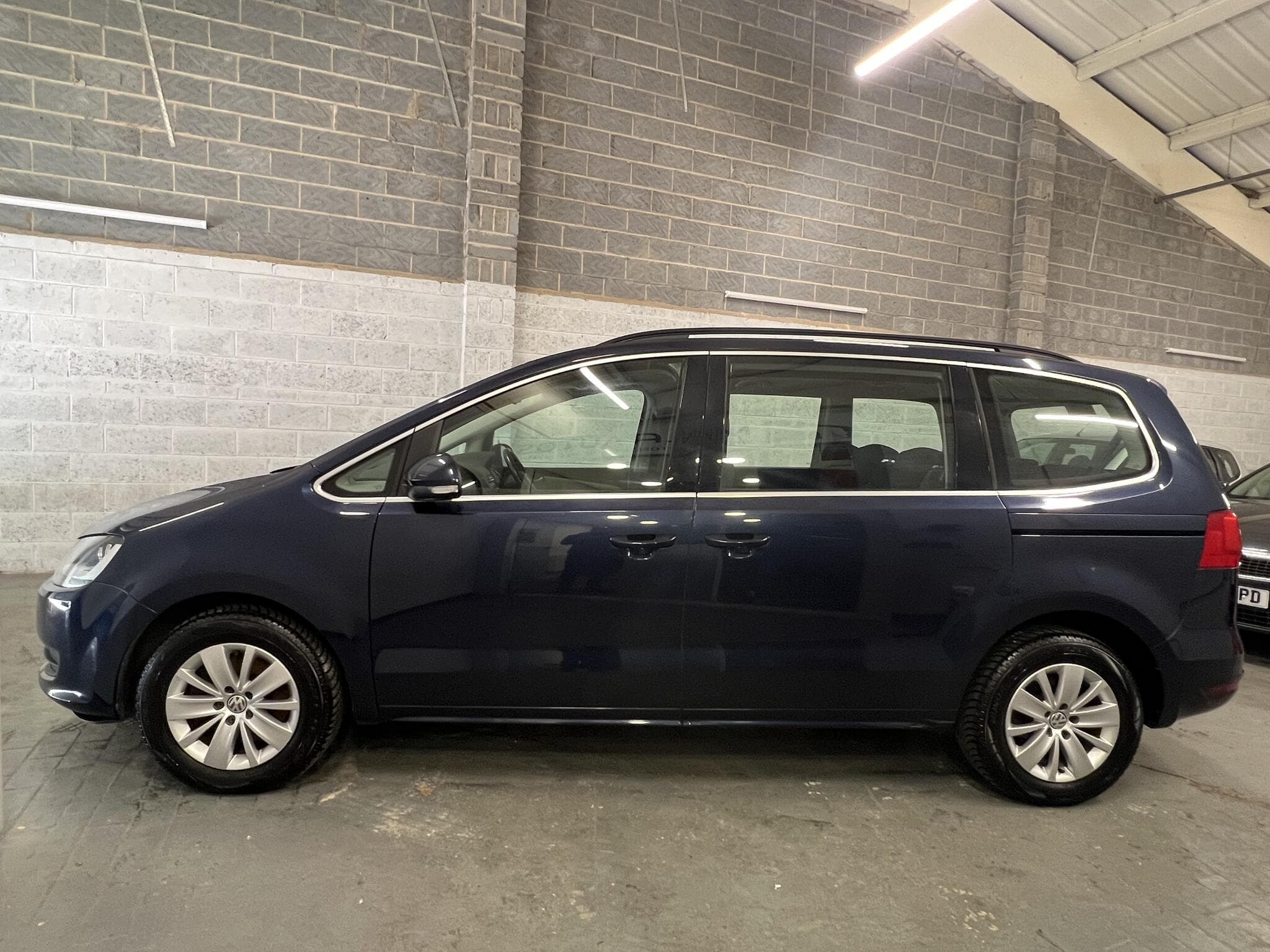 2012 Volkswagen Sharan - Thumbnail 13