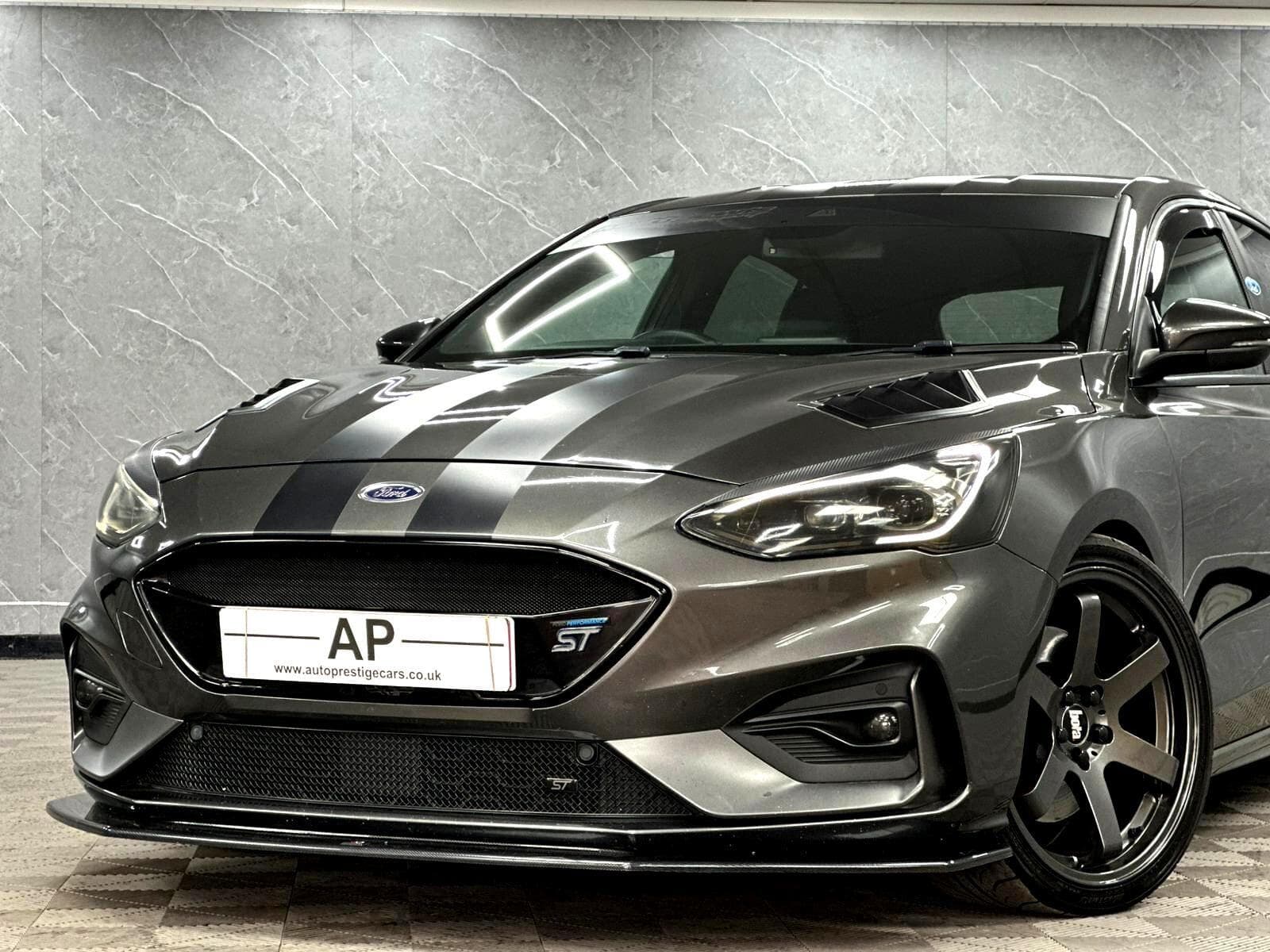 2020 Ford Focus - Thumbnail 7