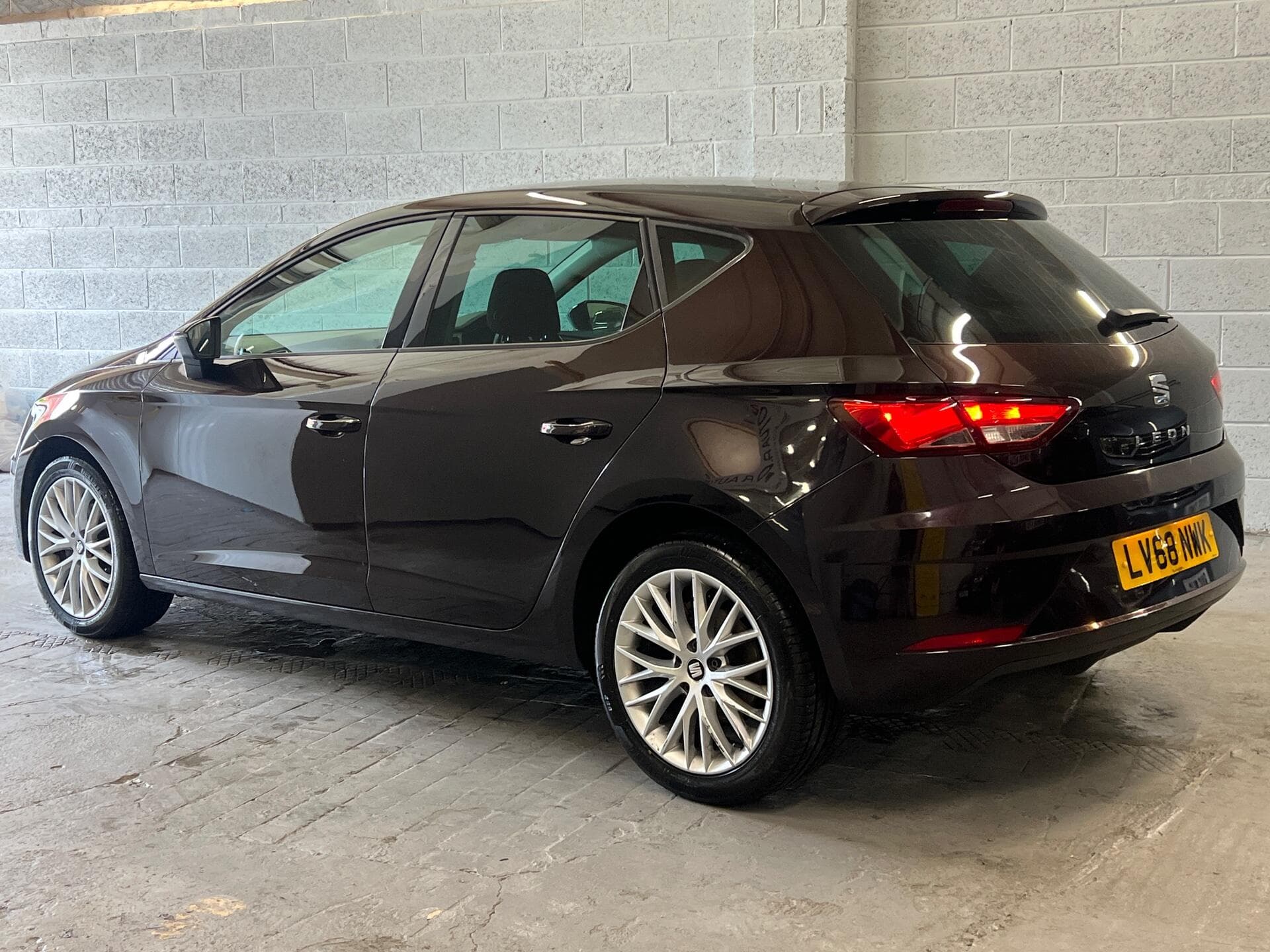 2018 SEAT Leon - Thumbnail 14
