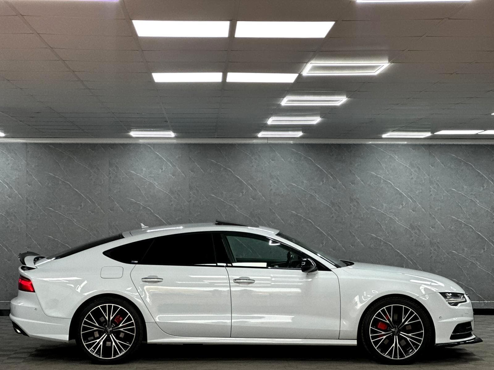 2017 Audi A7 - Thumbnail 3