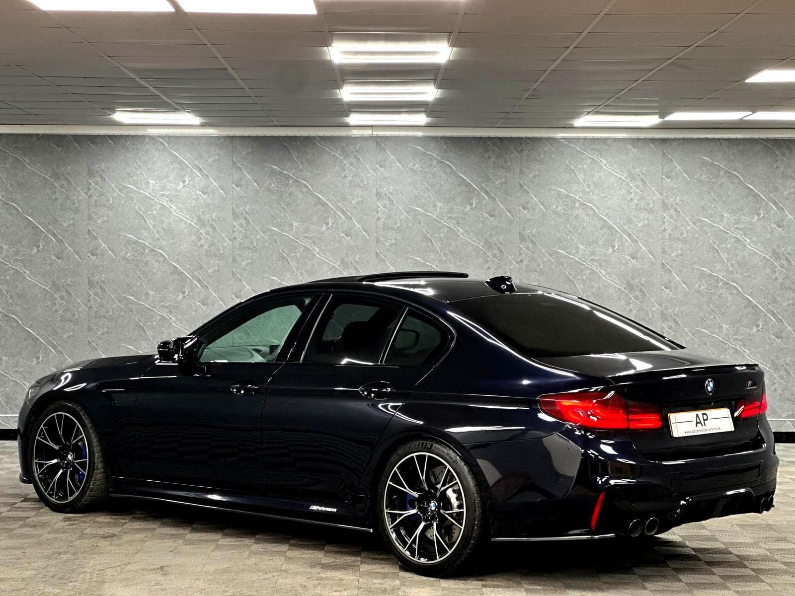 2019 BMW M5 - Thumbnail 23