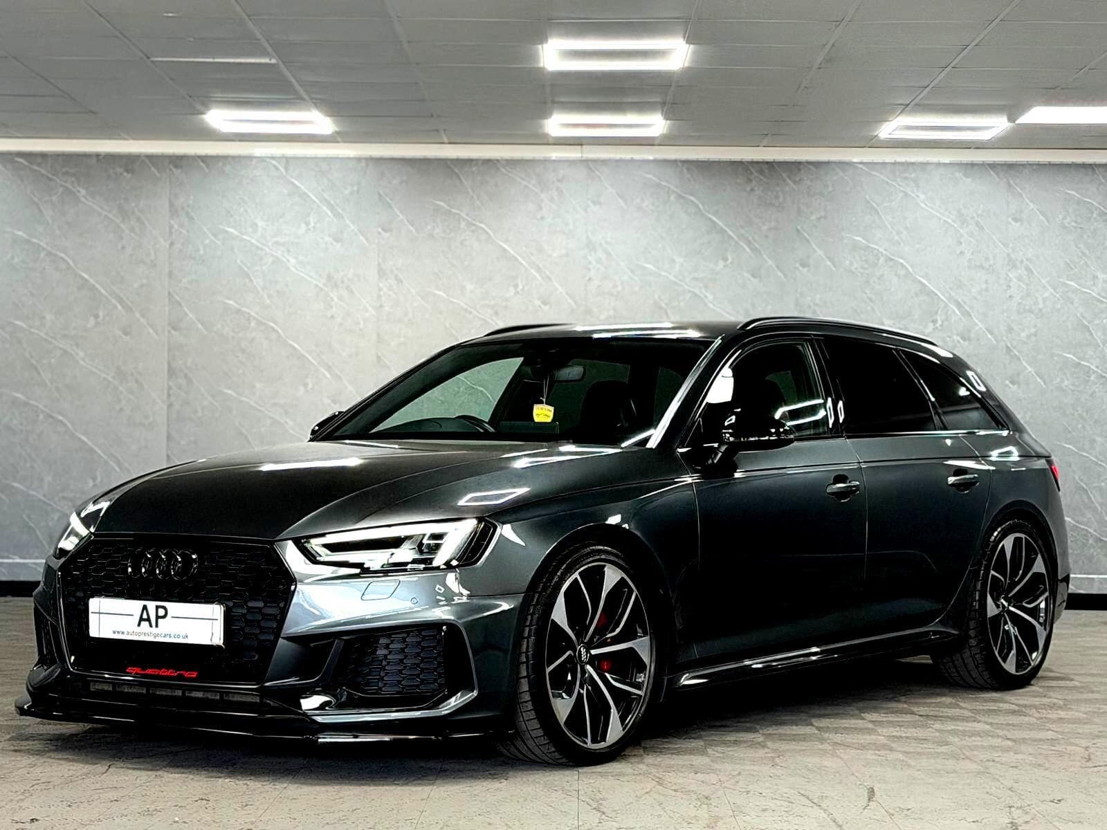 2018 Audi RS4 Avant - Thumbnail 12