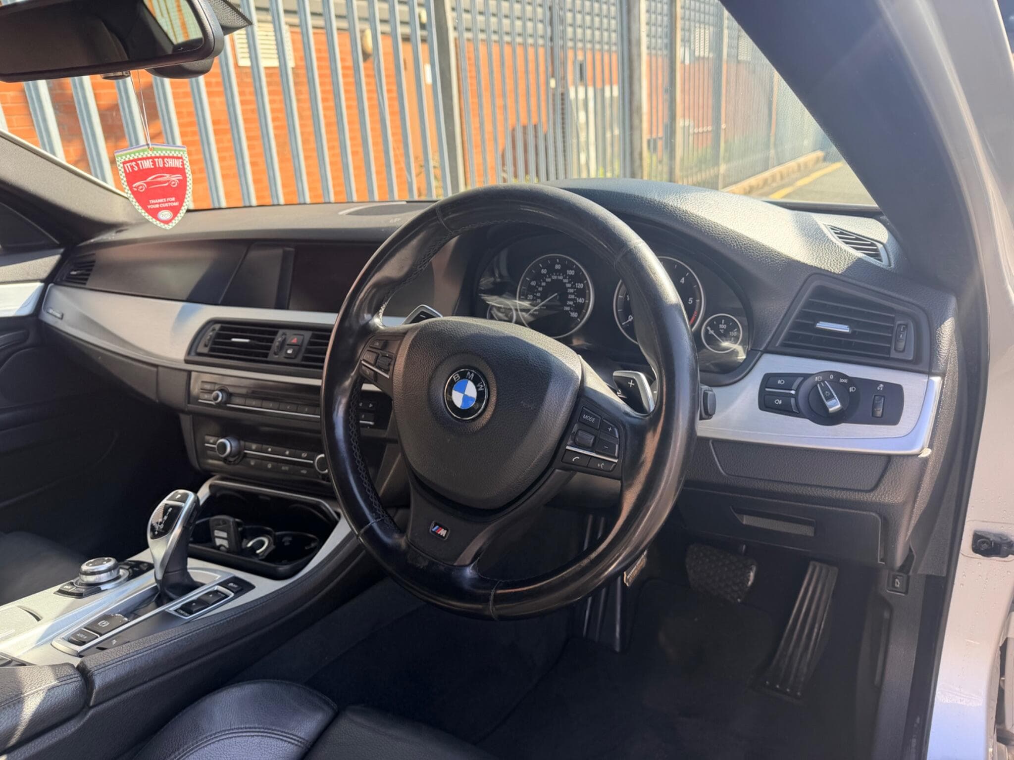 2012 BMW 5 Series - Thumbnail 5