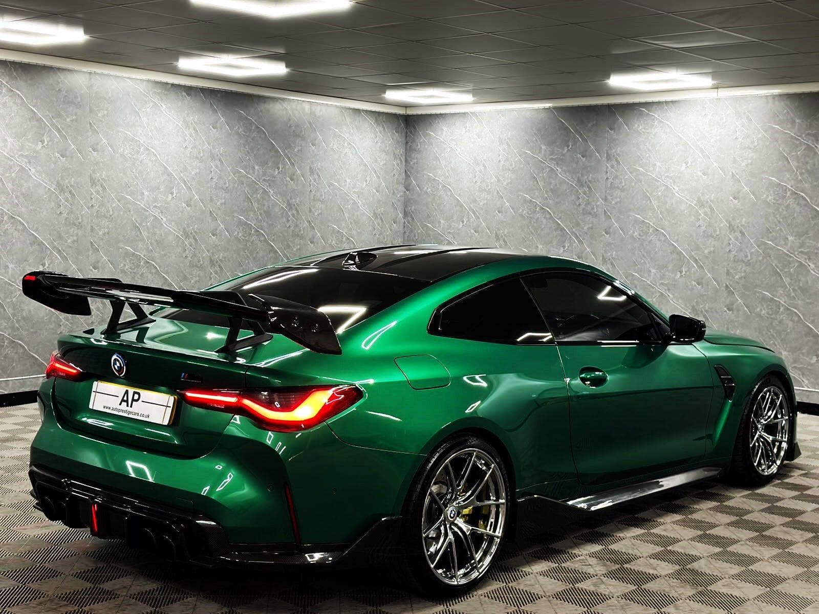 2023 BMW M4 - Thumbnail 5