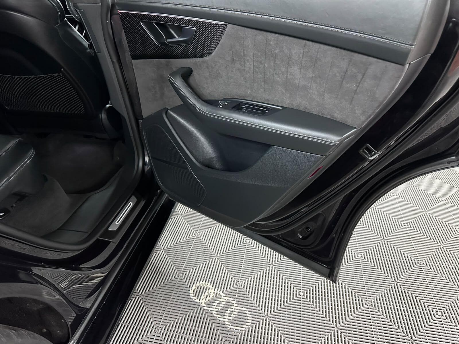 2019 Audi SQ8 - Thumbnail 37