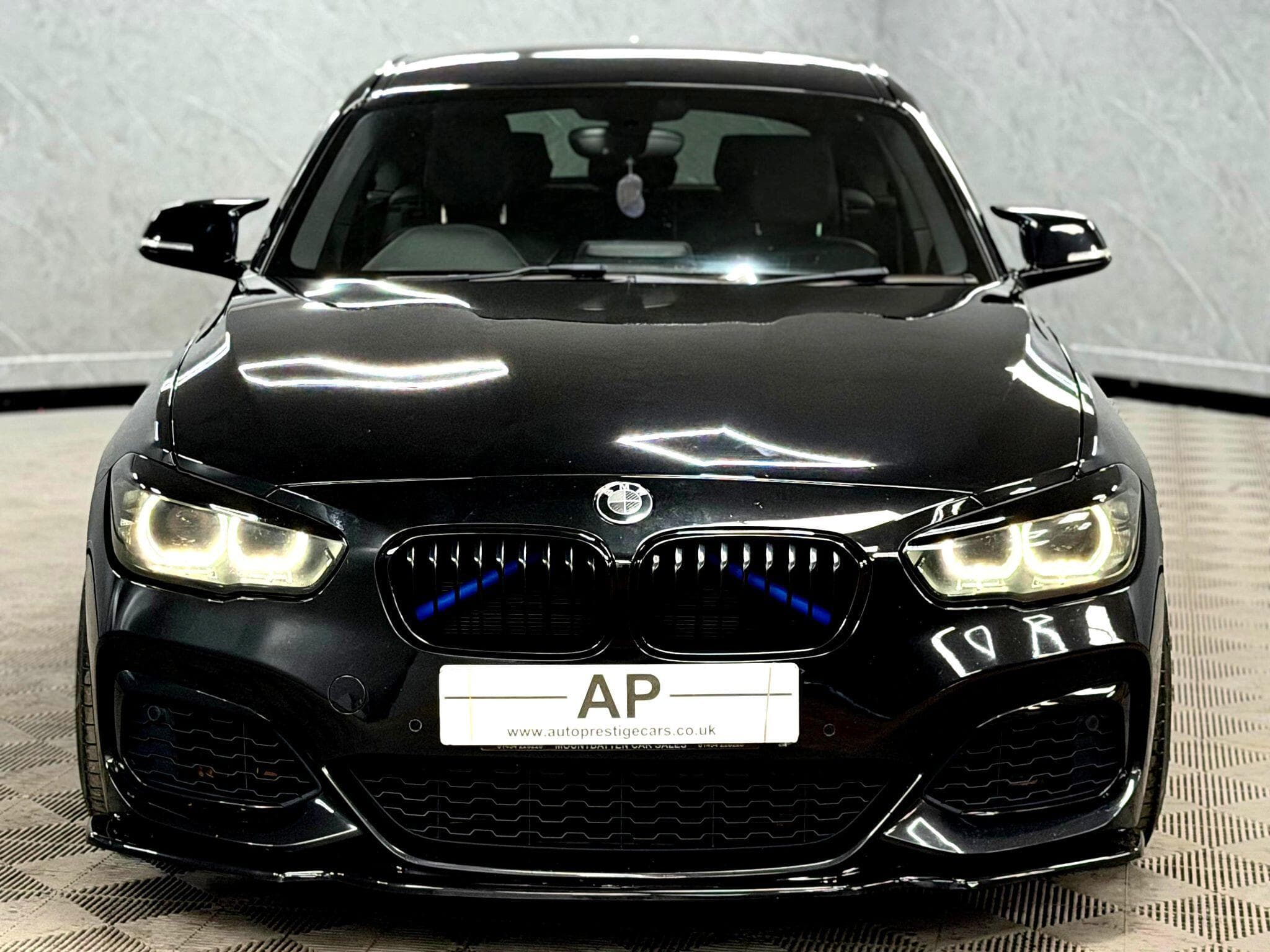 2018 BMW 1 Series - Thumbnail 15