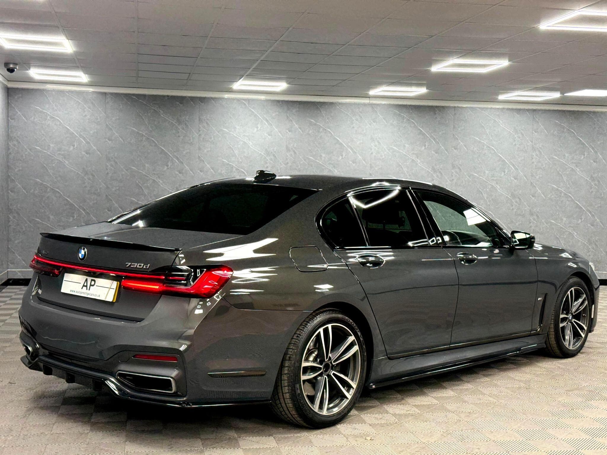 2019 BMW 7 Series - Thumbnail 27