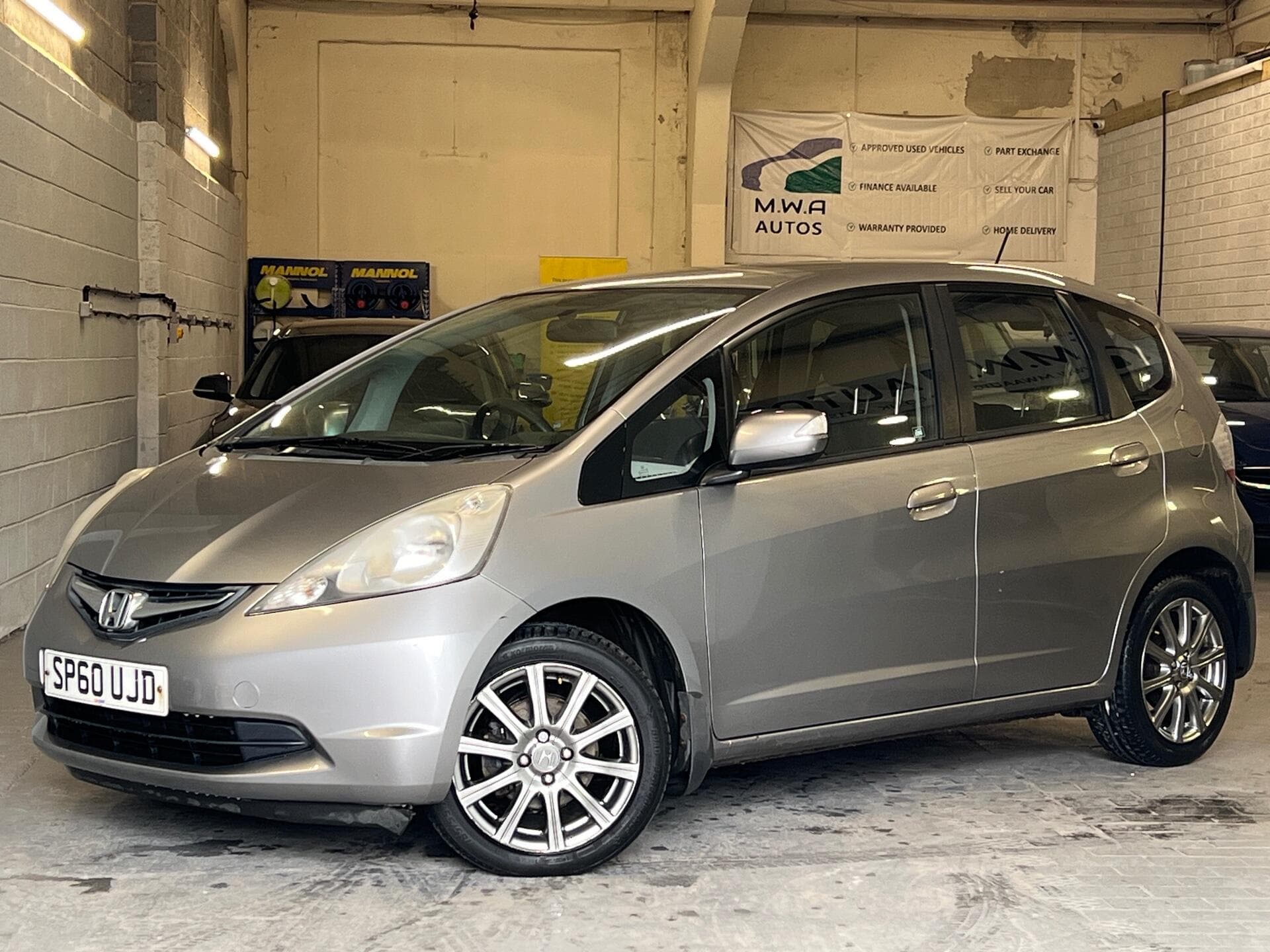 2010 Honda Jazz - Thumbnail 12