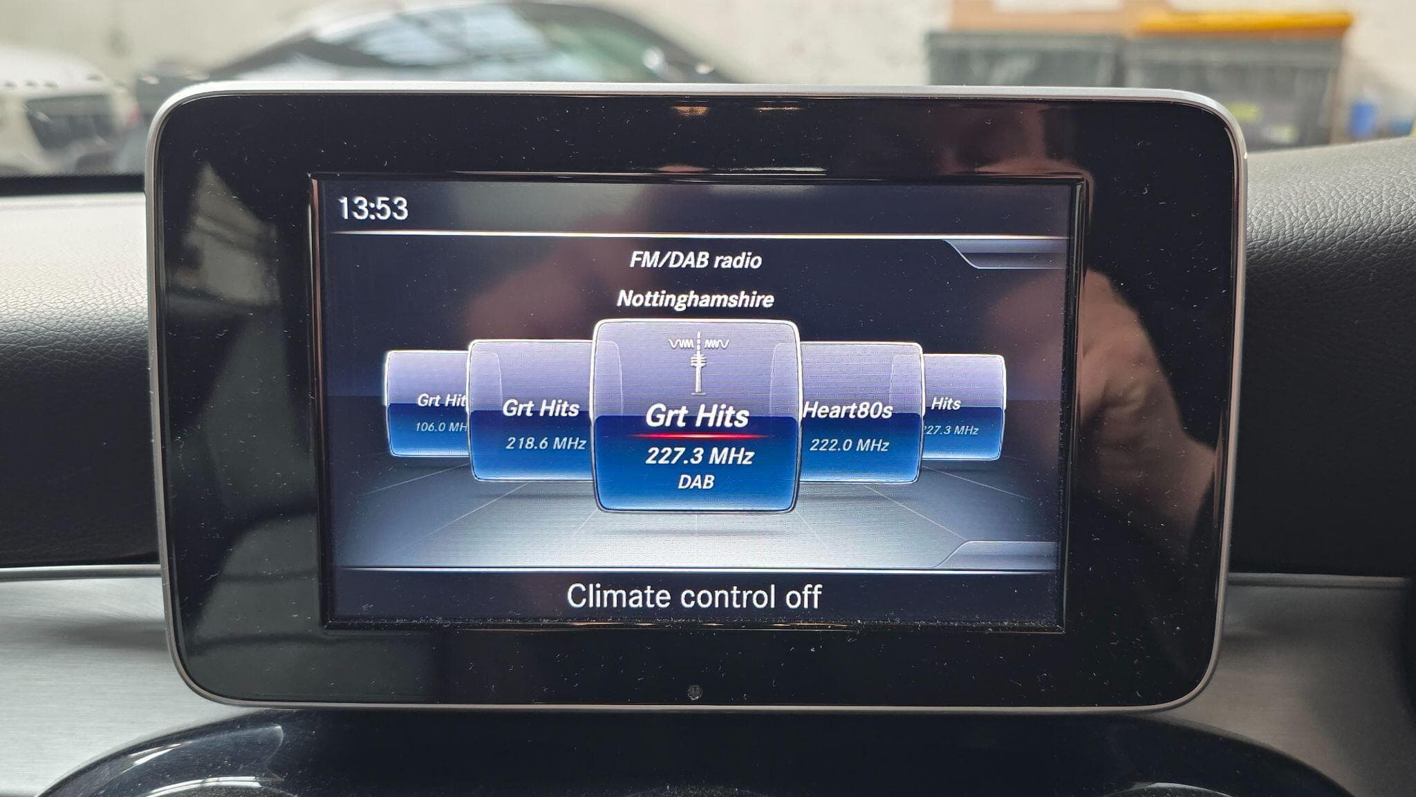 2016 Mercedes-Benz C Class - Thumbnail 21