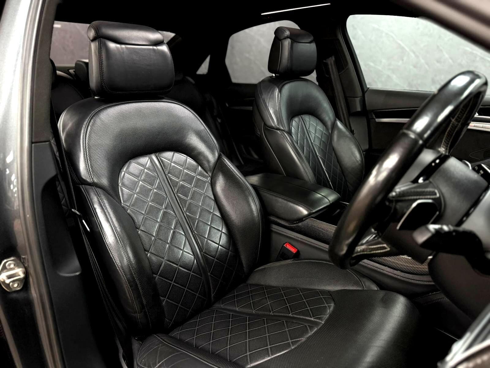2015 Audi S8 - Thumbnail 57