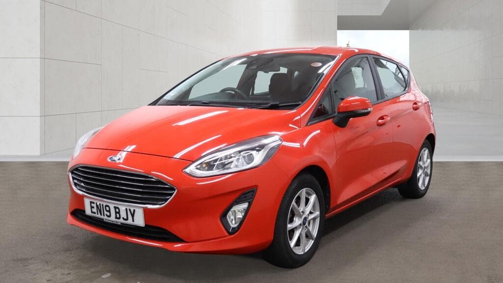 2019 Ford Fiesta - Thumbnail 2