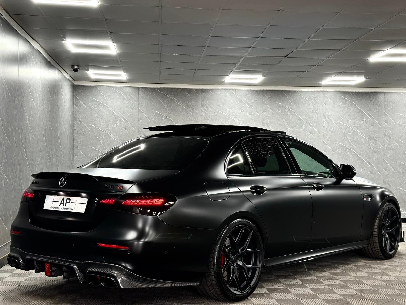 2020 Mercedes-Benz E Class - Thumbnail 6