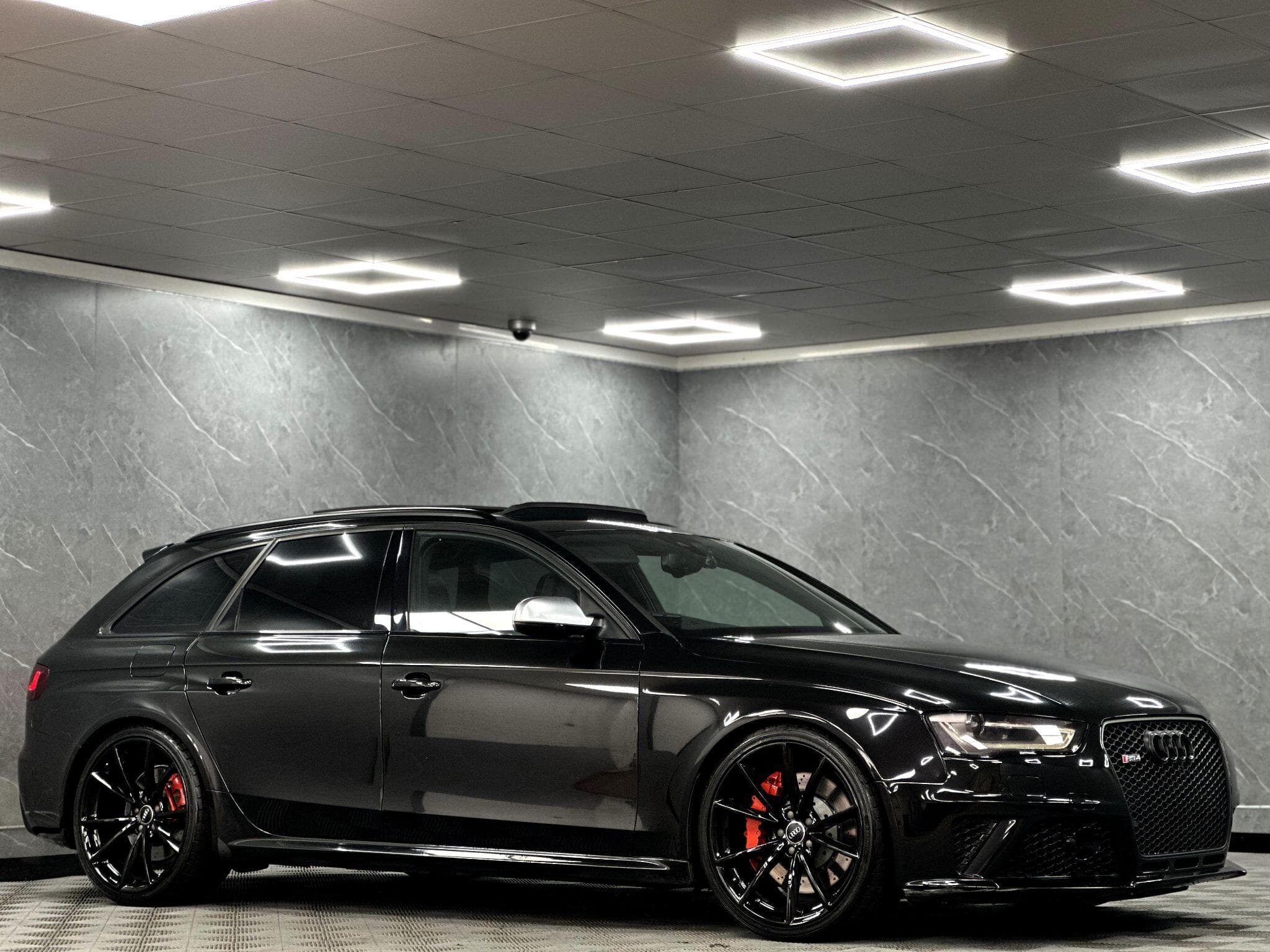 2013 Audi RS4 Avant - Thumbnail 38