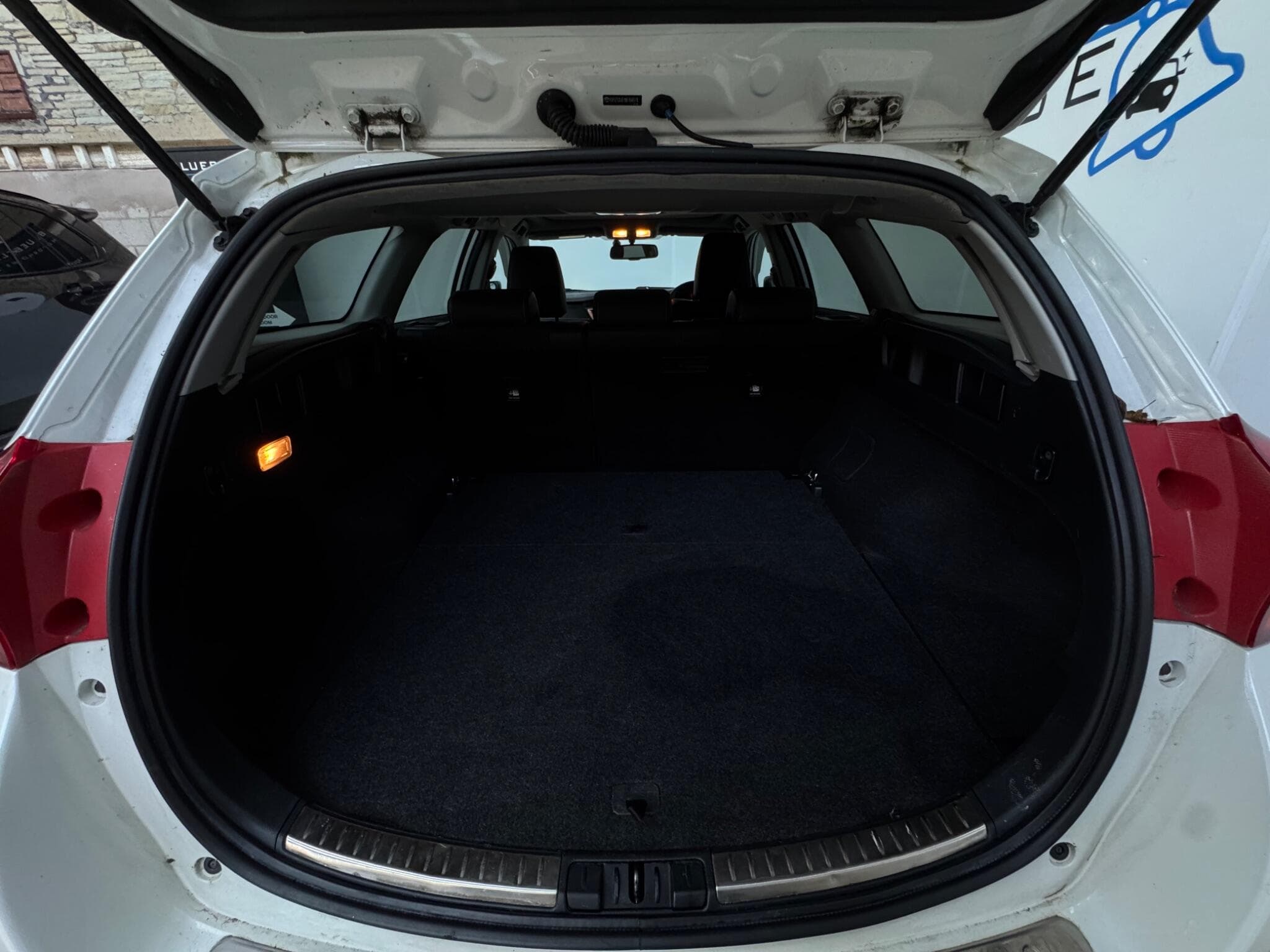 2015 Toyota Auris - Thumbnail 29