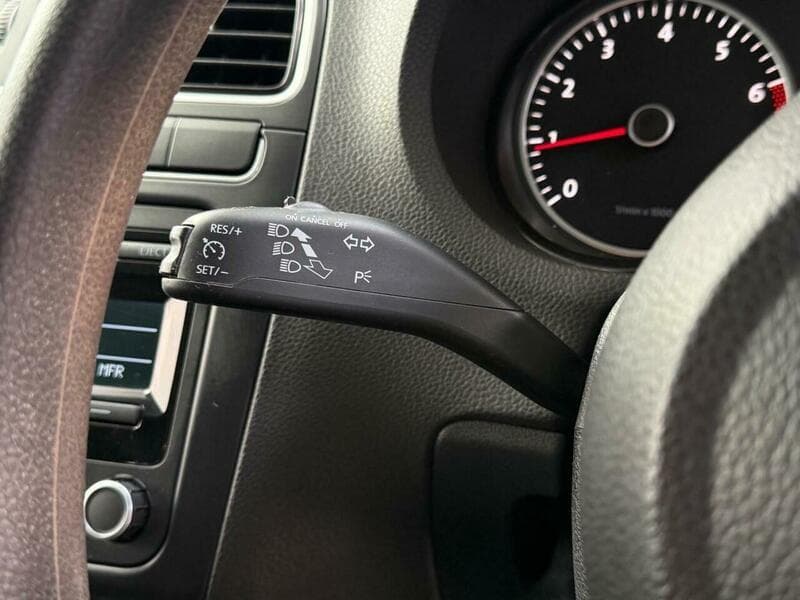 2014 Volkswagen Polo - Thumbnail 20