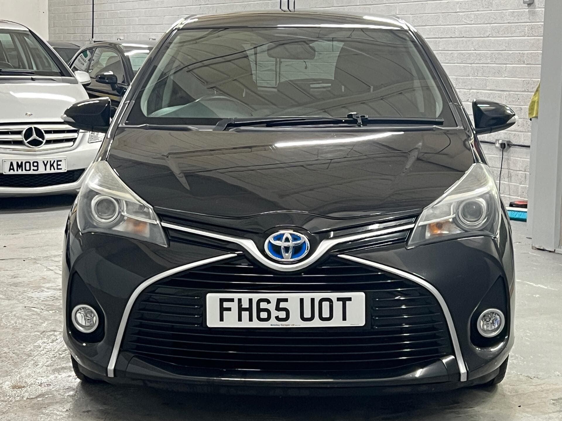 2016 Toyota Yaris - 3