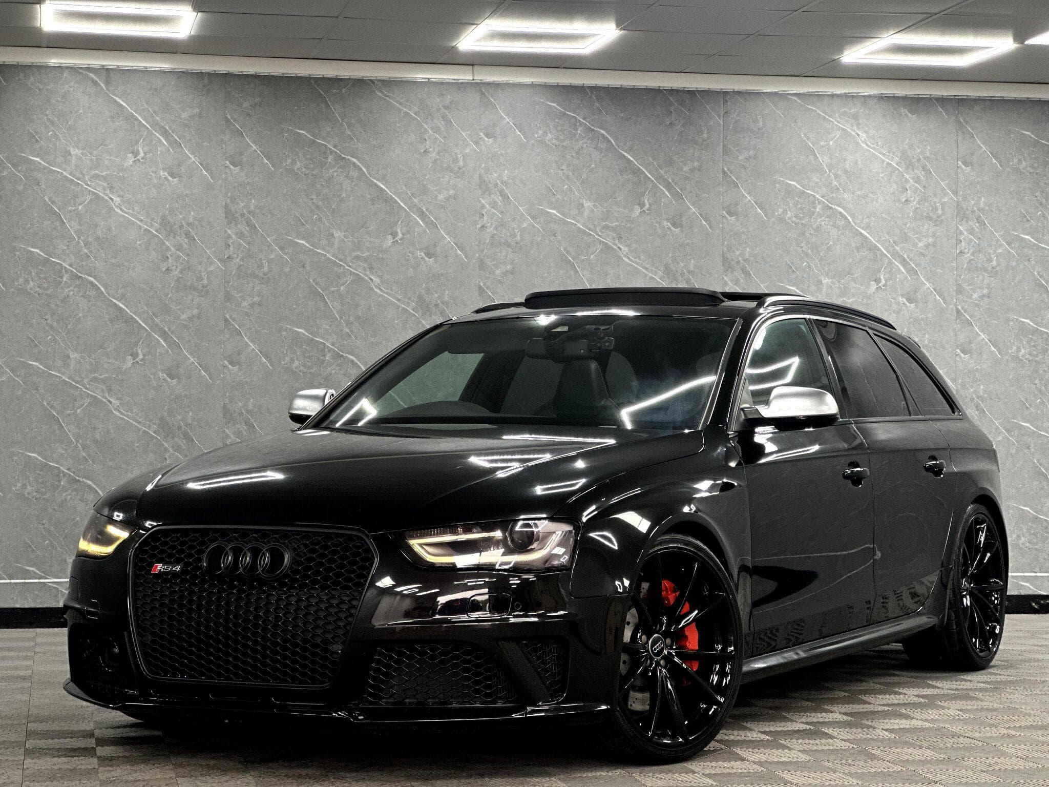 2013 Audi RS4 Avant - Thumbnail 6