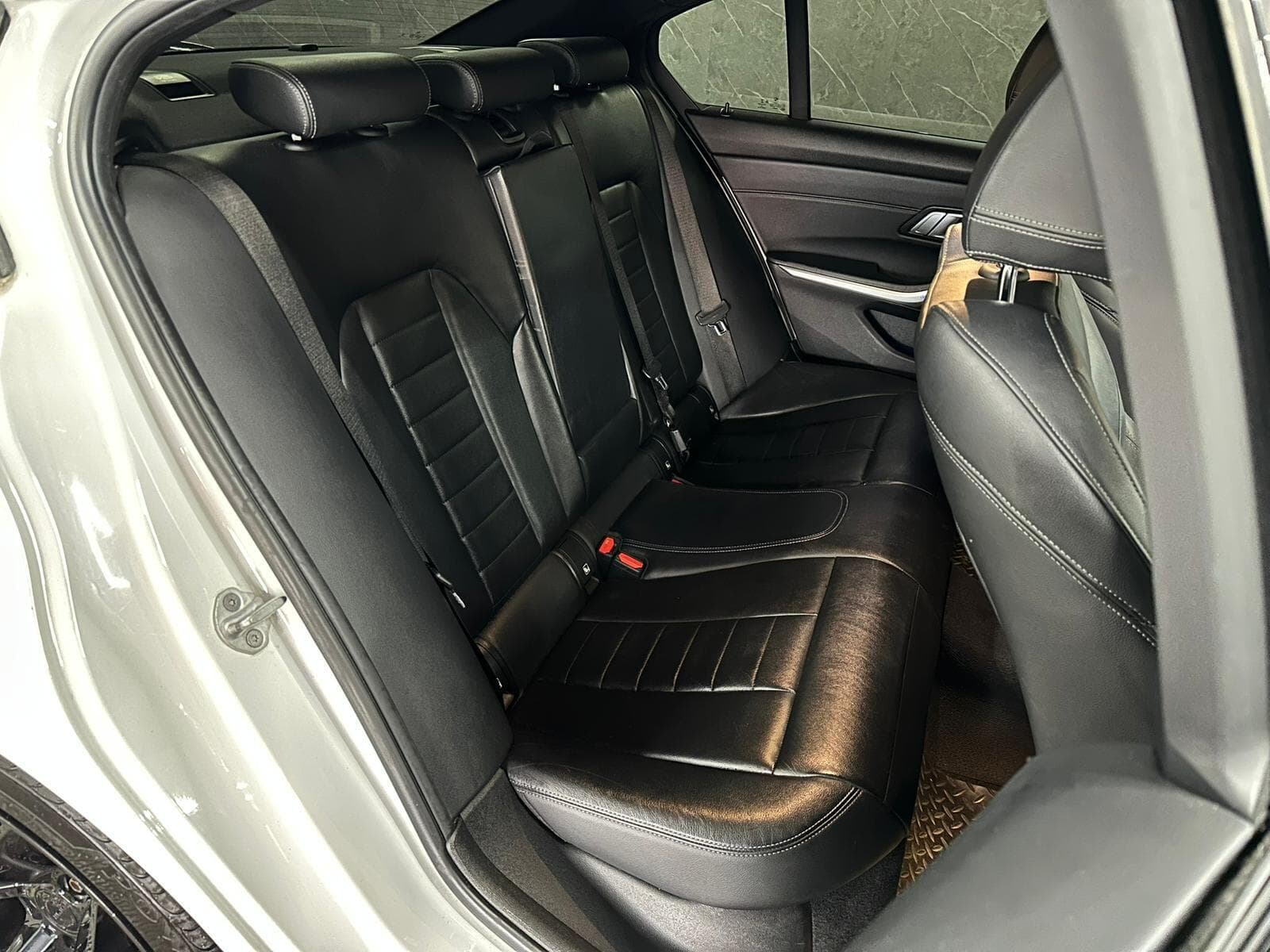 2020 BMW 3 Series - Thumbnail 43