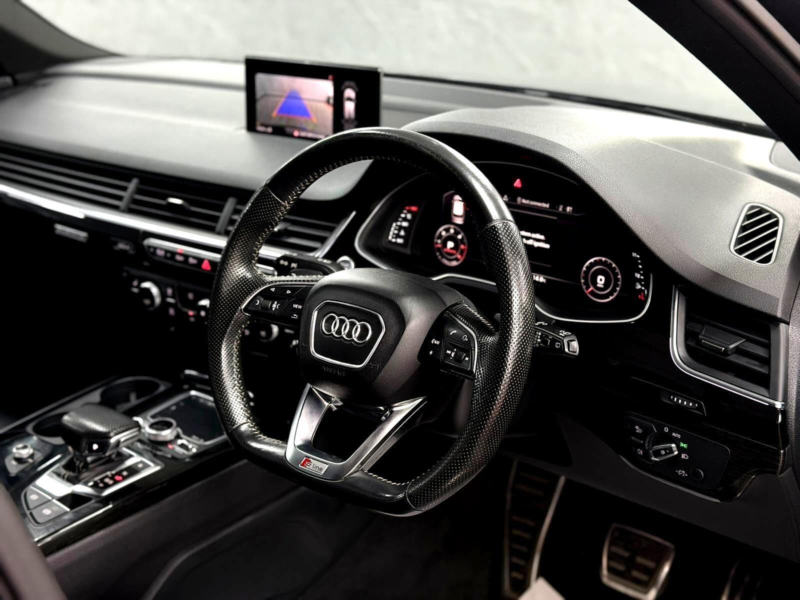 2019 Audi Q7 - Thumbnail 38