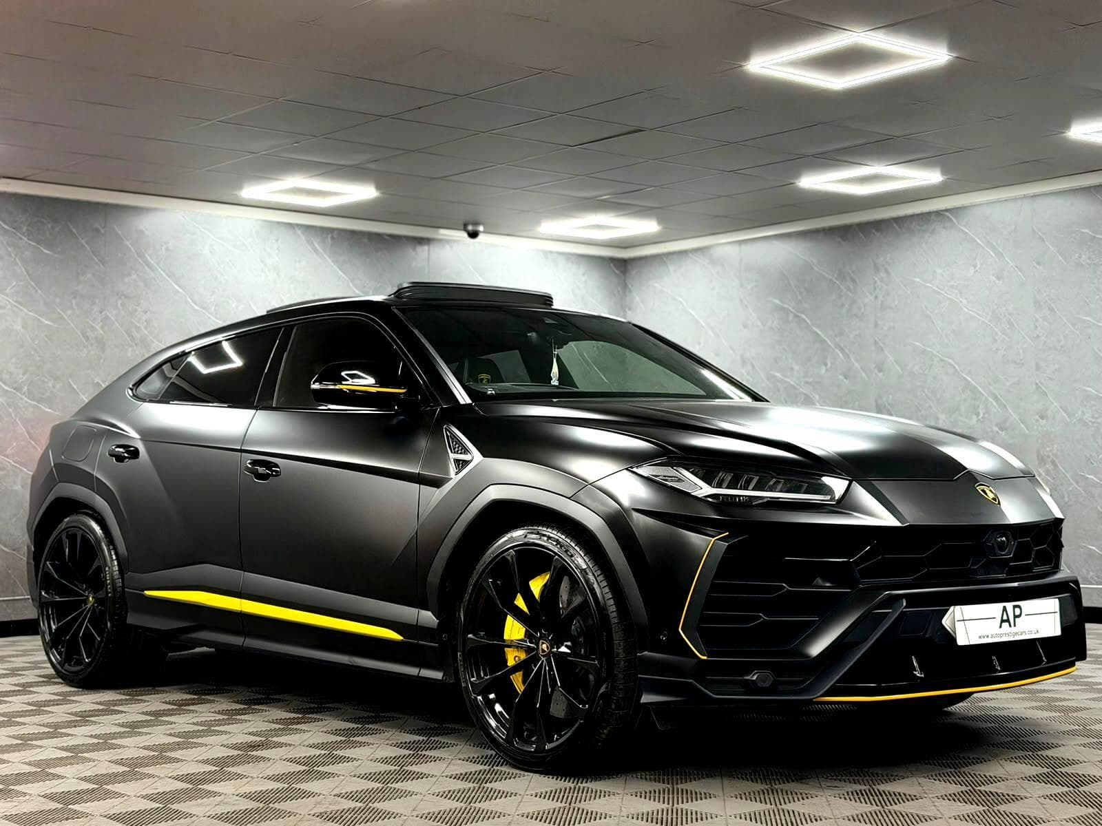 2022 Lamborghini Urus - Thumbnail 40