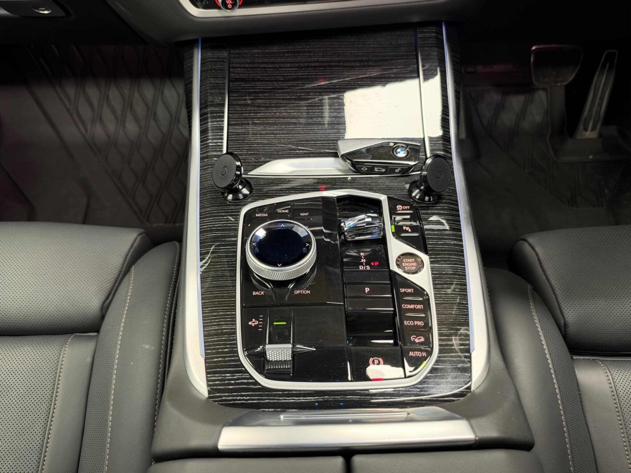 2024 BMW X7 - Thumbnail 19