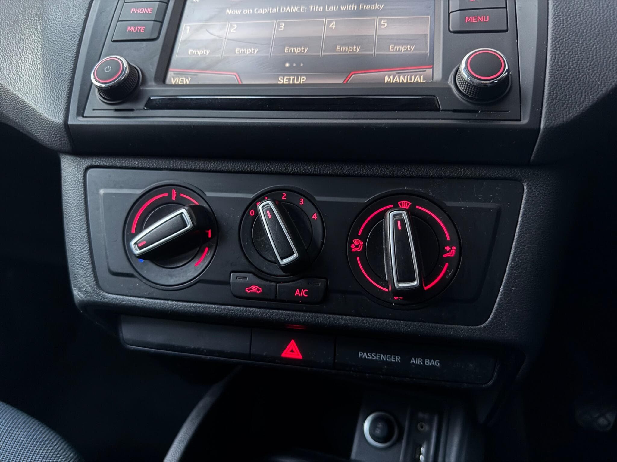 2016 SEAT Ibiza - Thumbnail 17