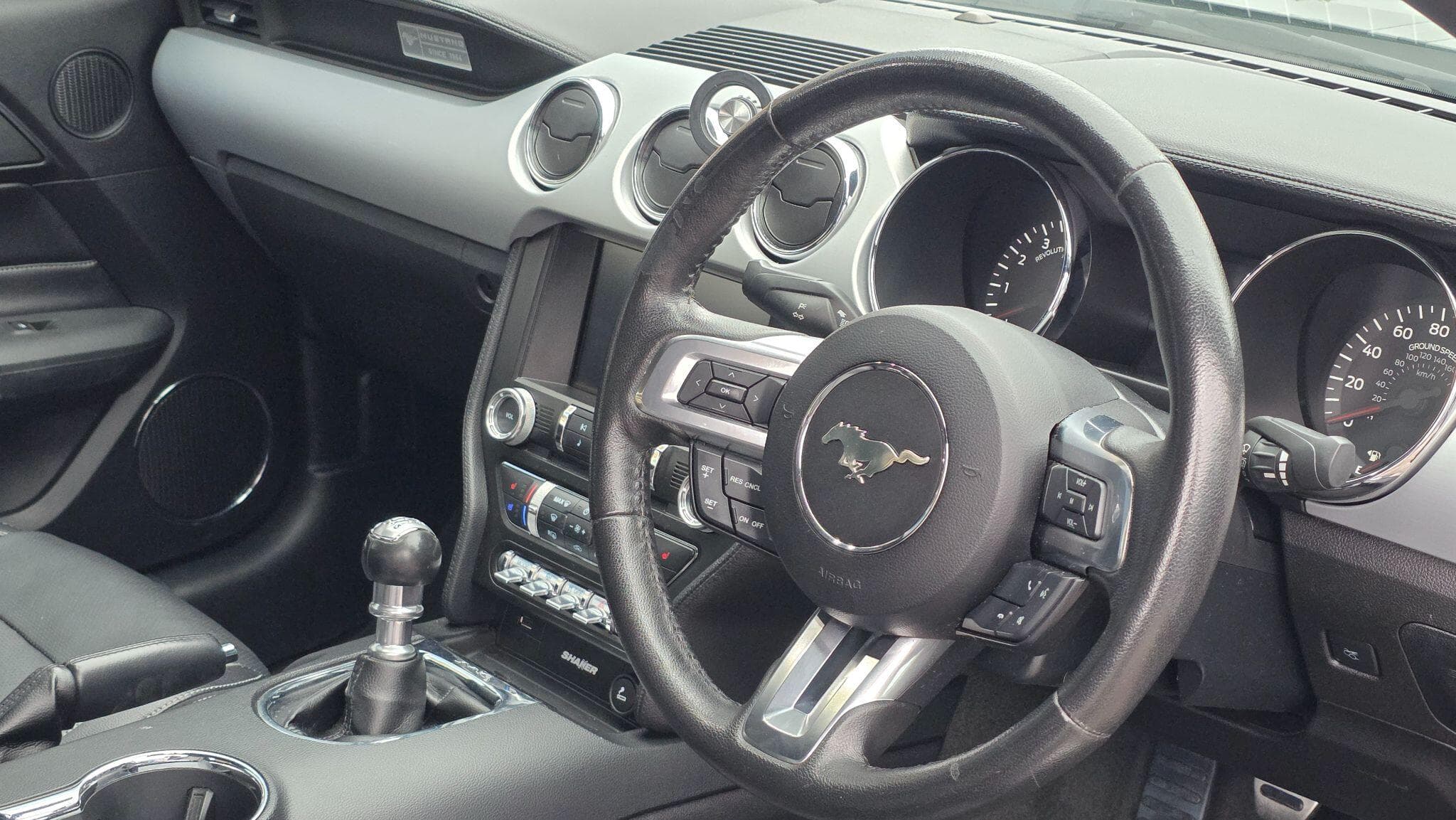 2016 Ford Mustang - Thumbnail 9