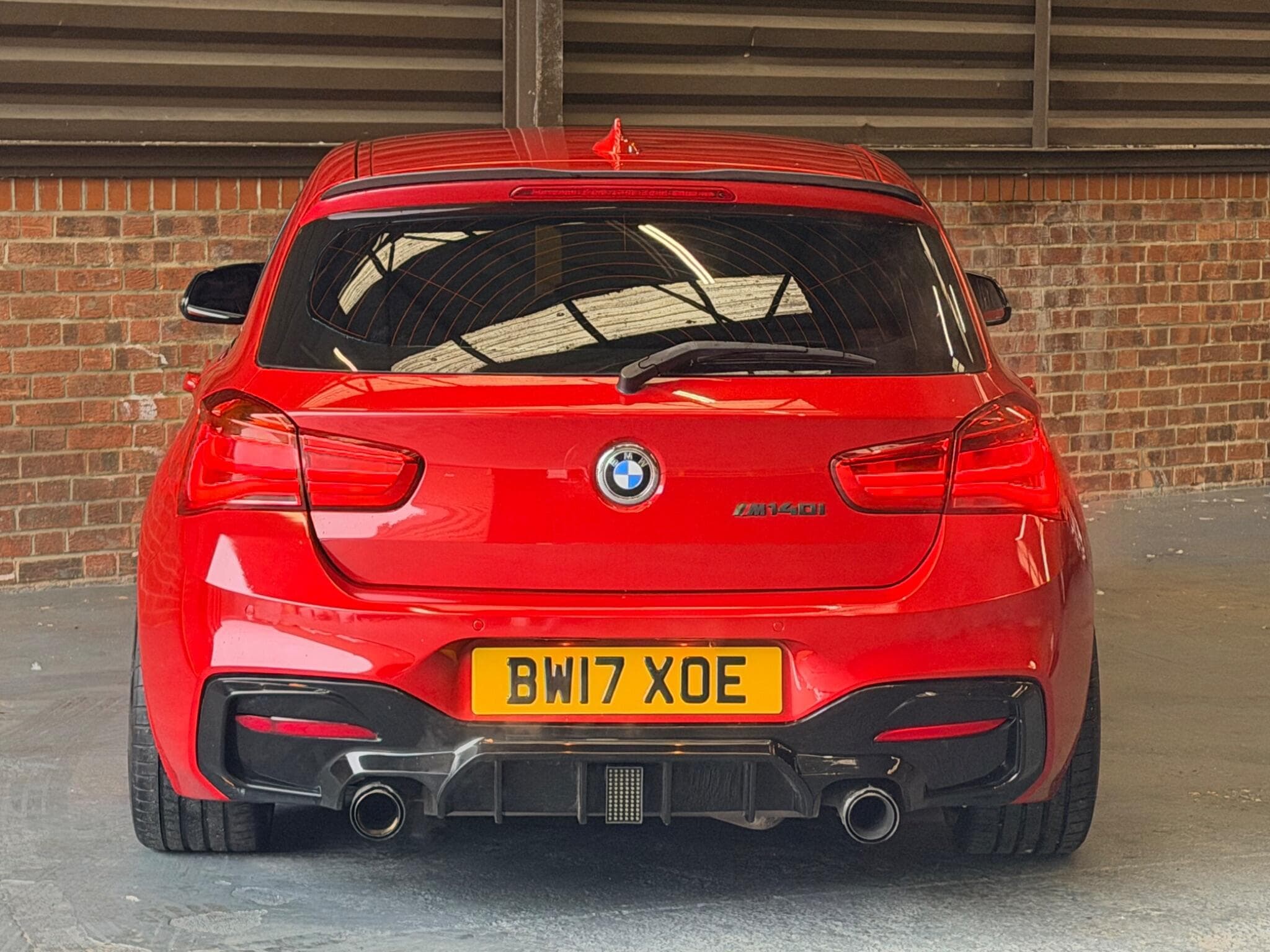 2017 BMW 1 Series - Thumbnail 4