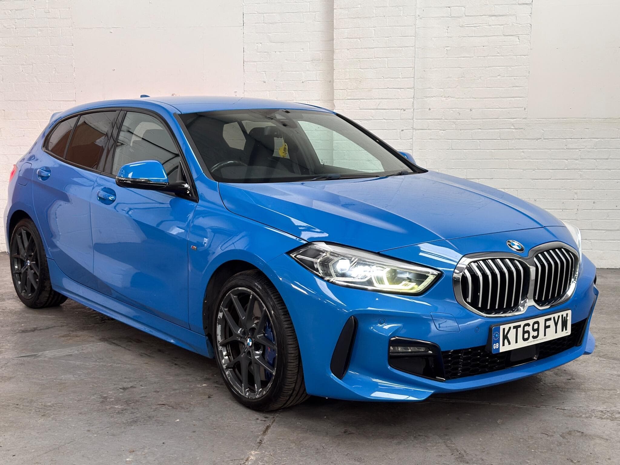 2020 BMW 1 Series - Thumbnail 6