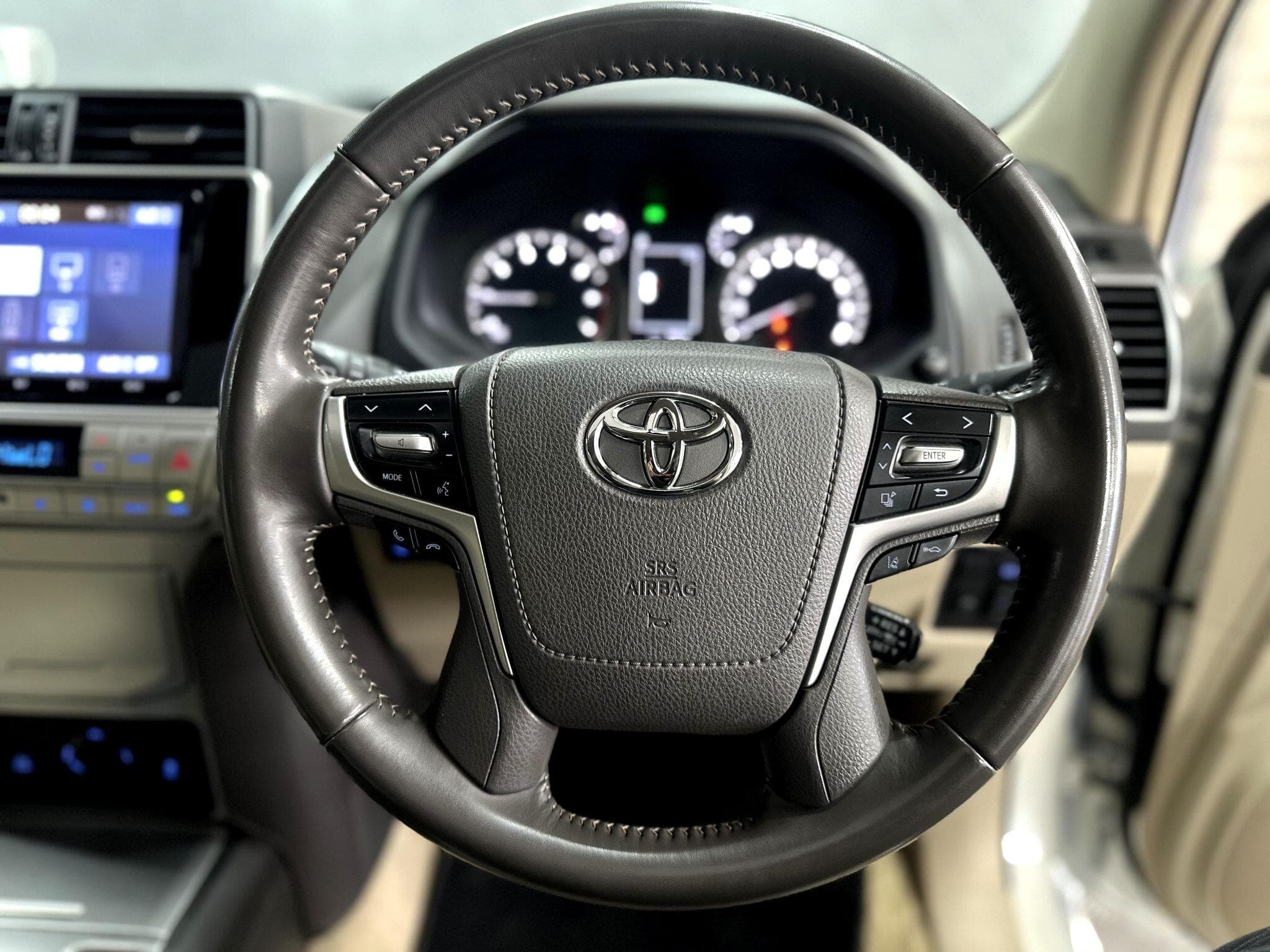 2022 Toyota Land Cruiser - Thumbnail 36