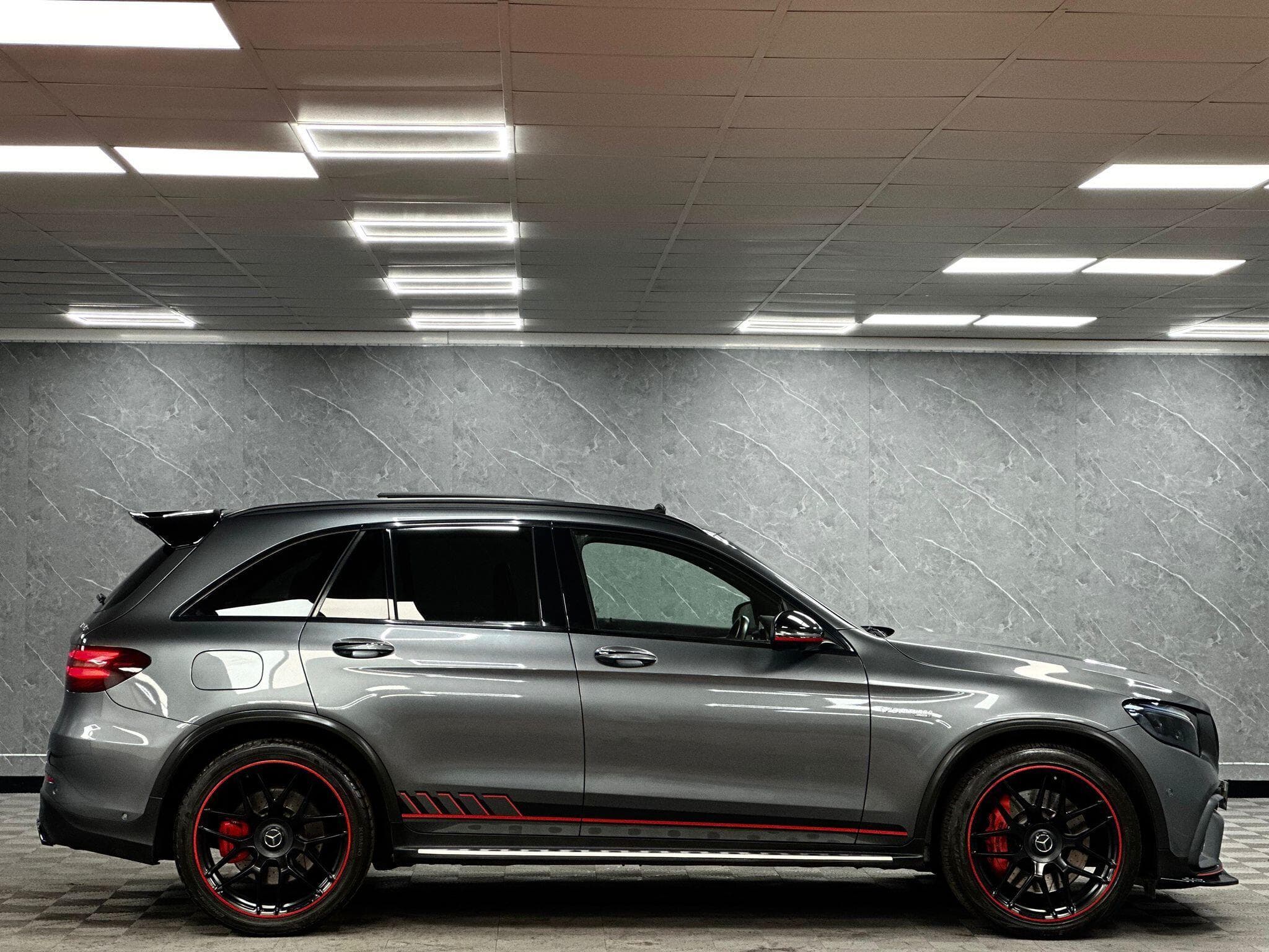 2019 Mercedes-Benz GLC - Thumbnail 18