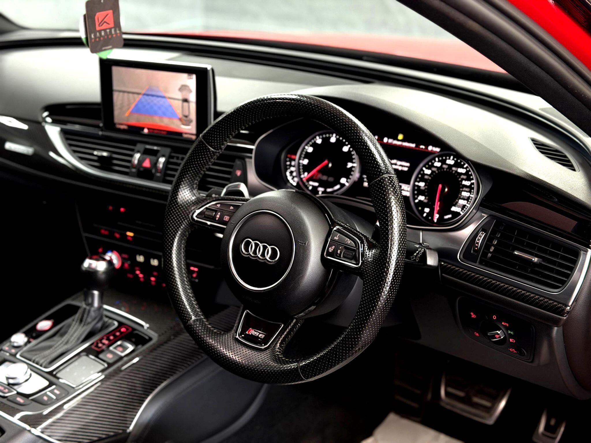 2017 Audi RS6 Avant - Thumbnail 33
