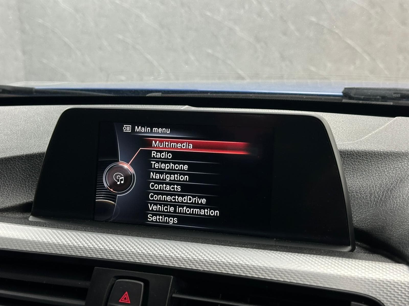 2015 BMW 3 Series - Thumbnail 23