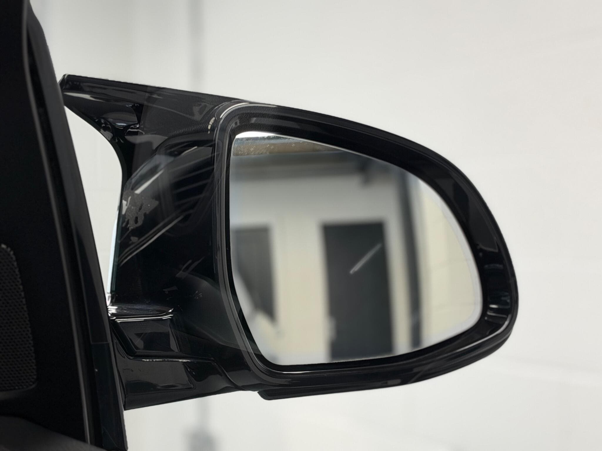 2017 BMW X5 - Thumbnail 59
