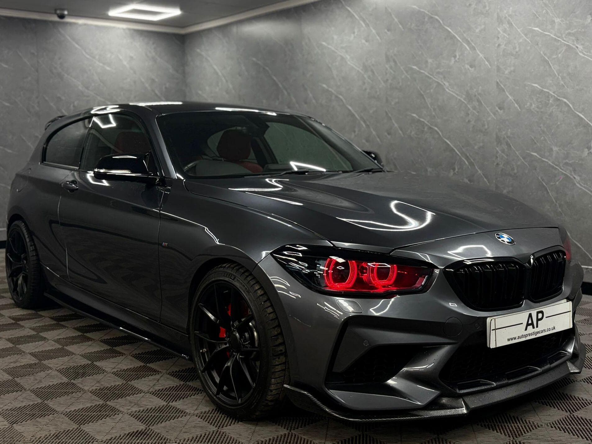 2016 BMW 1 Series - Thumbnail 6