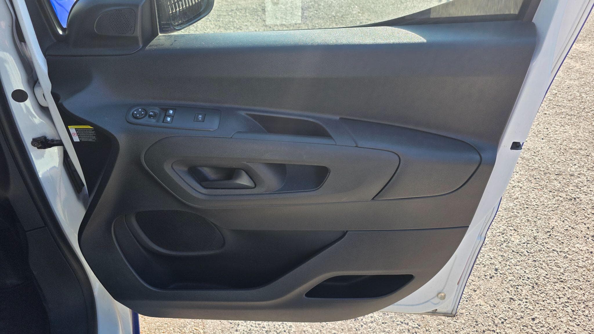2021 Peugeot Partner - Thumbnail 12