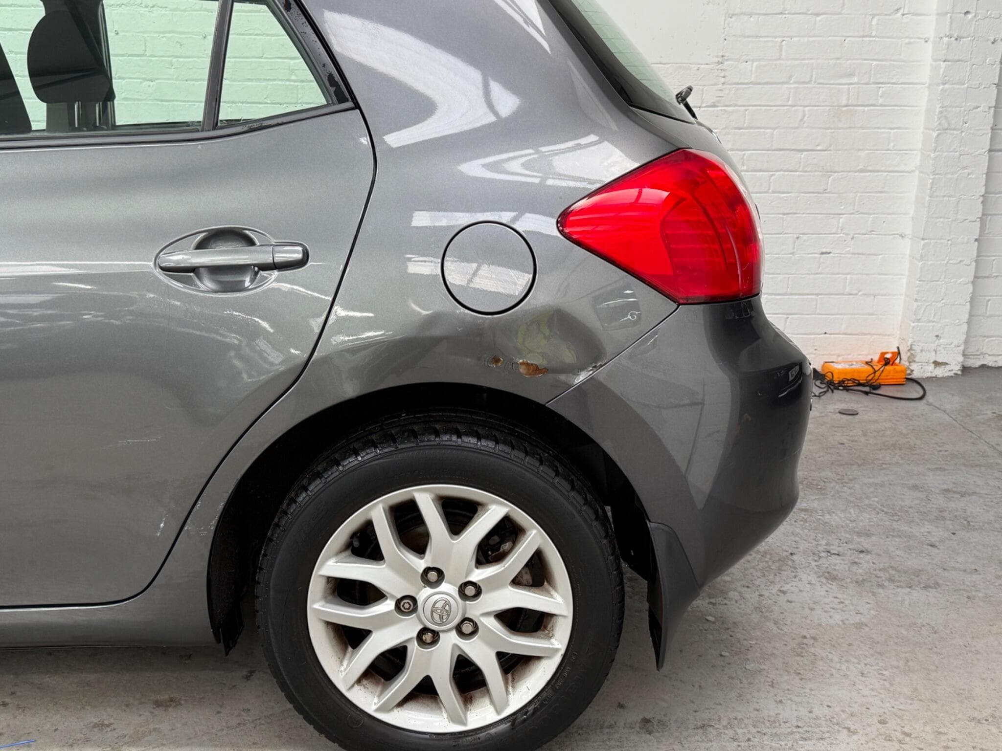 2007 Toyota Auris - Thumbnail 13
