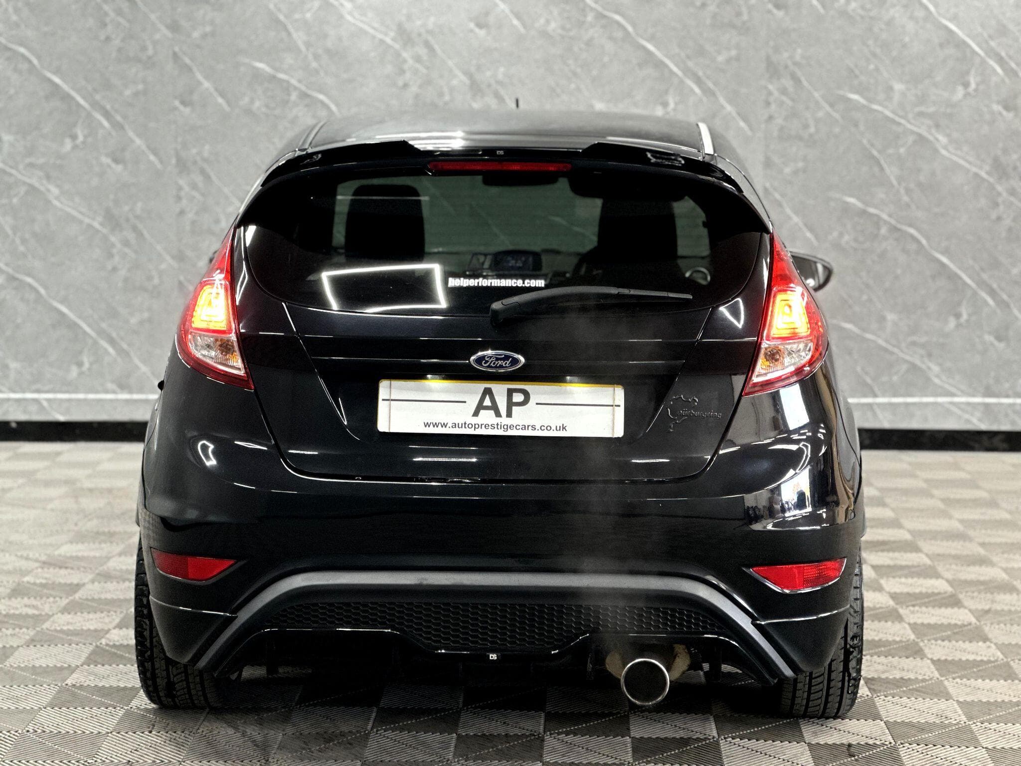 2013 Ford Fiesta - Thumbnail 8